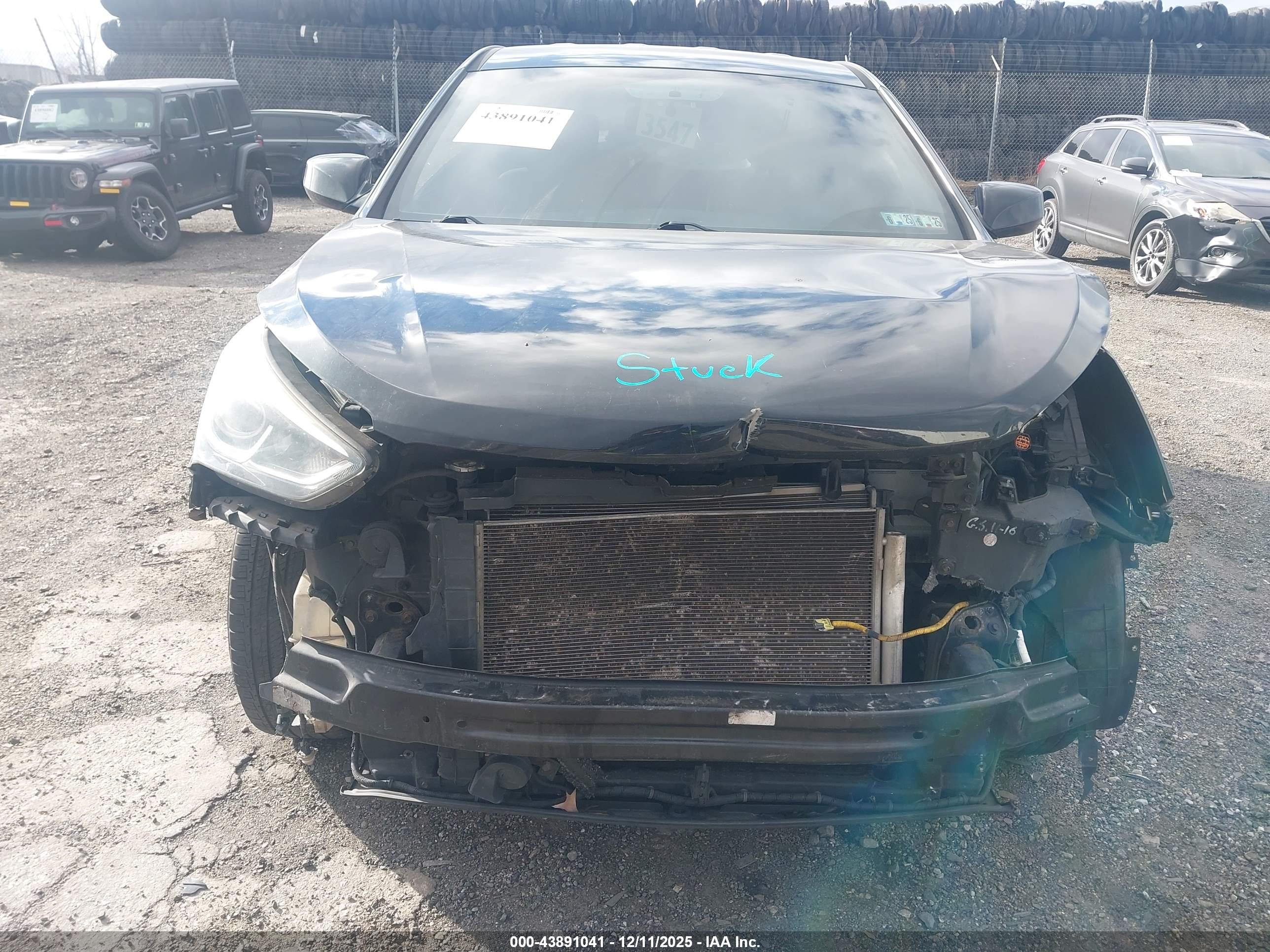 HYUNDAI SANTA image 6
