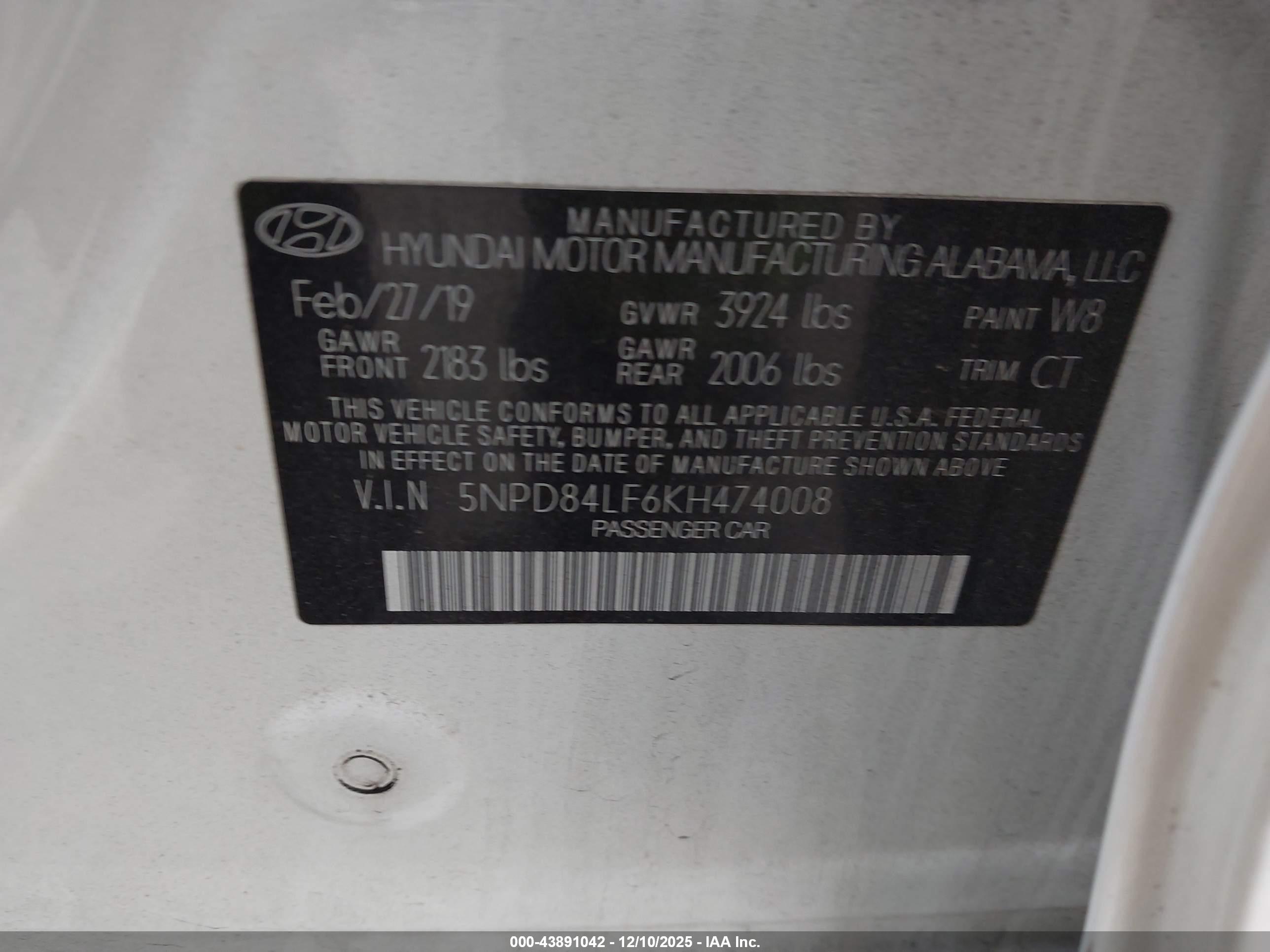 HYUNDAI ELANTRA image 9