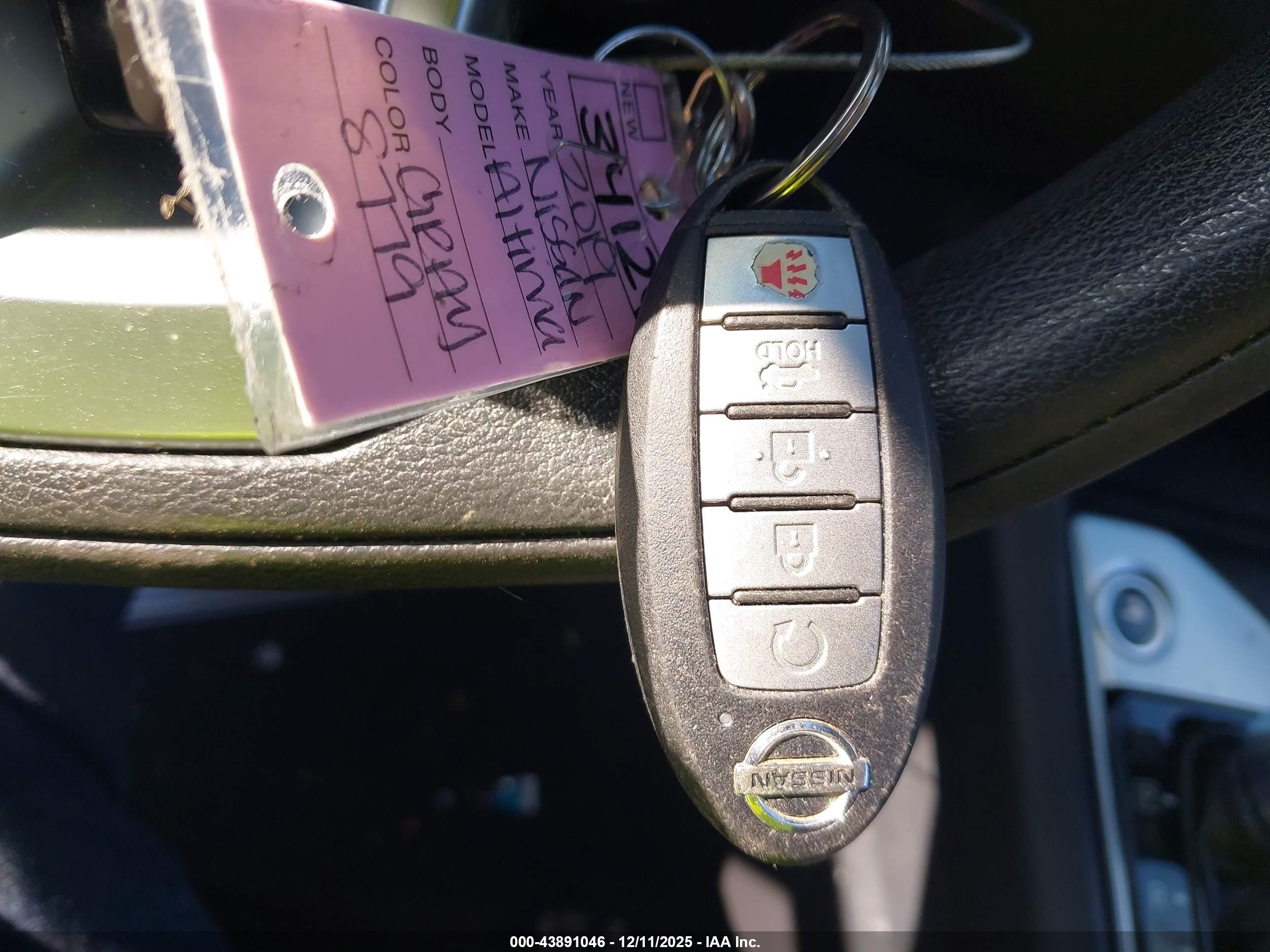 NISSAN ALTIMA image 11