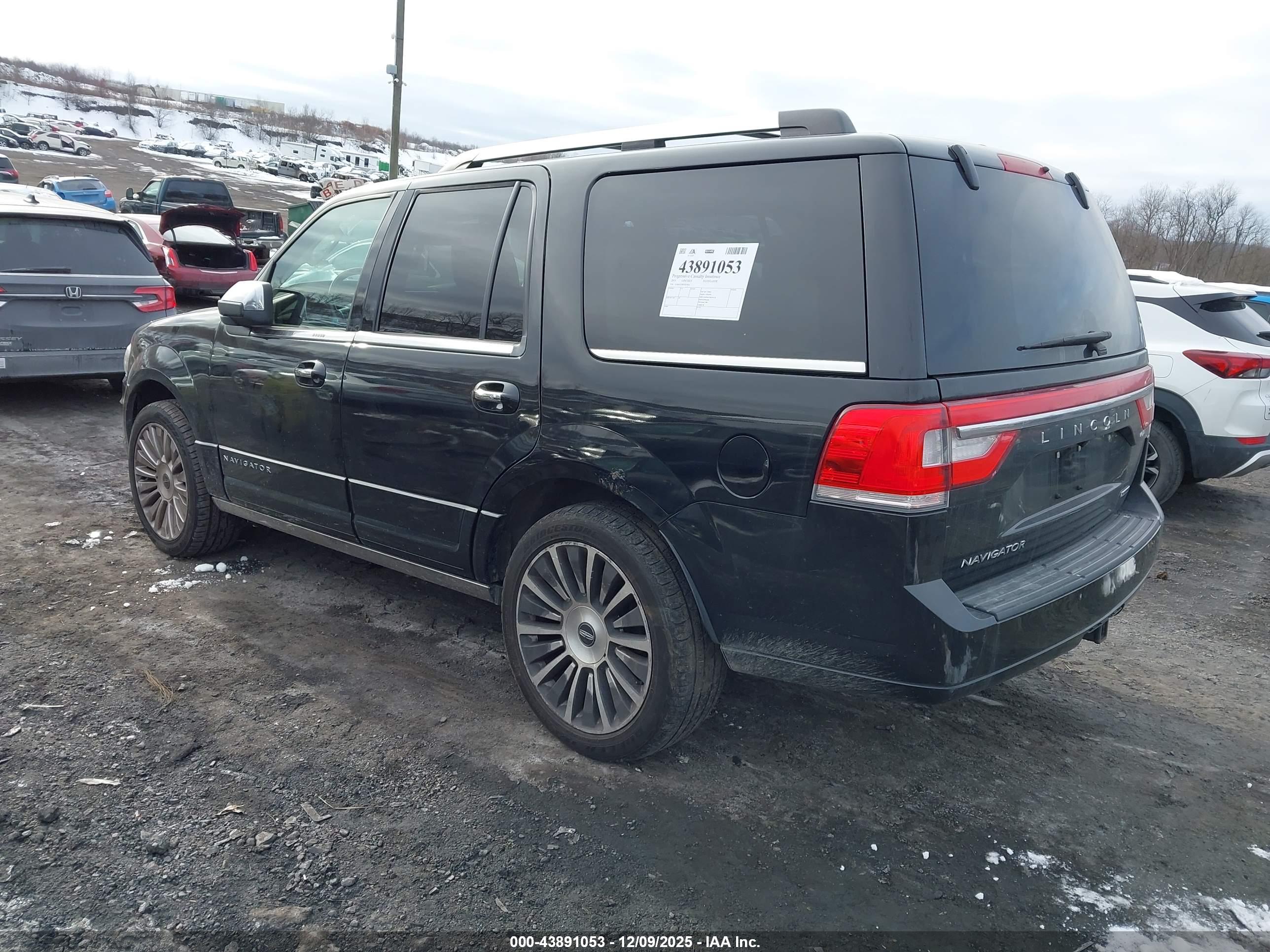 LINCOLN NAVIGATOR image 3
