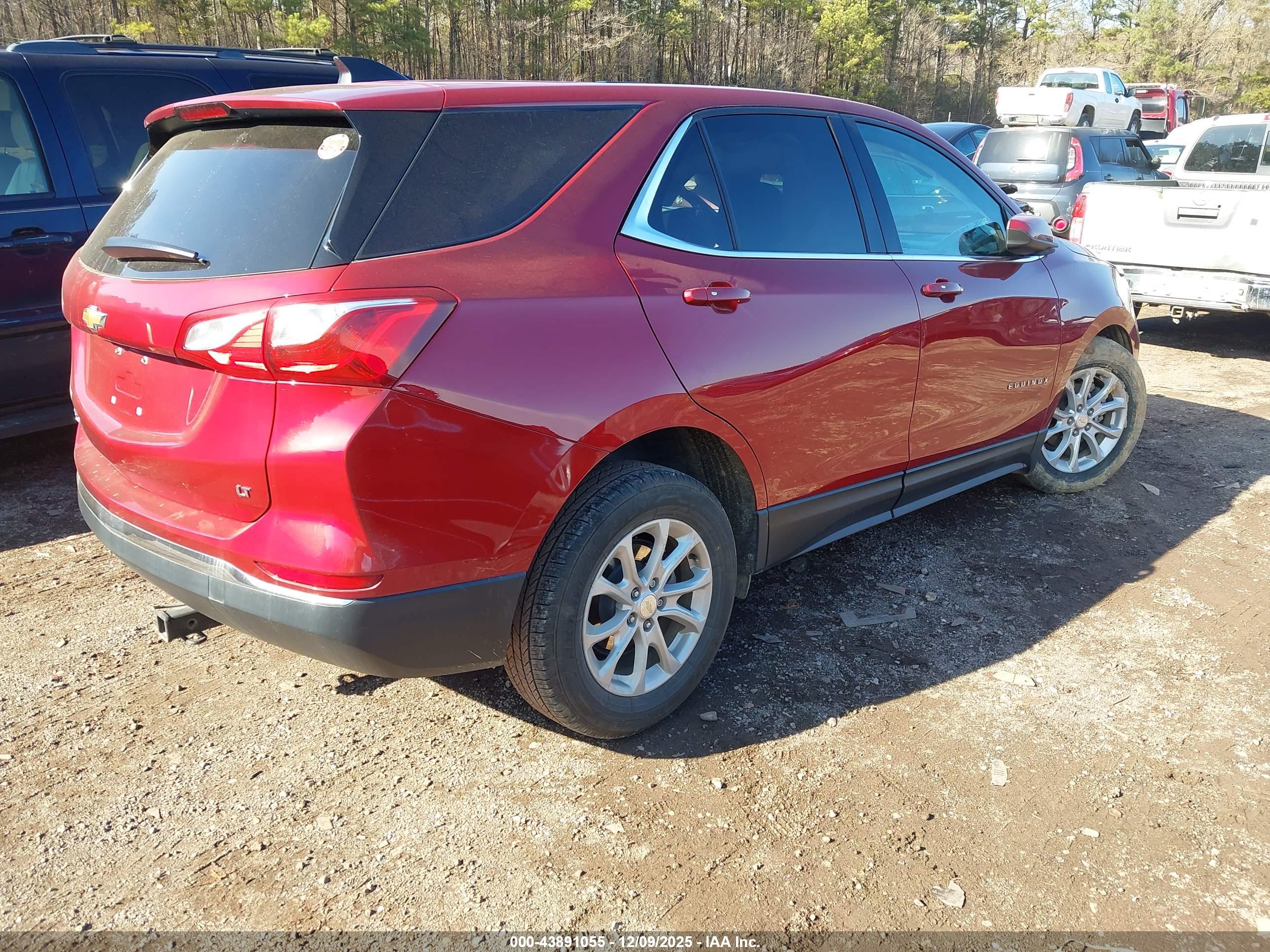CHEVROLET EQUINOX image 4
