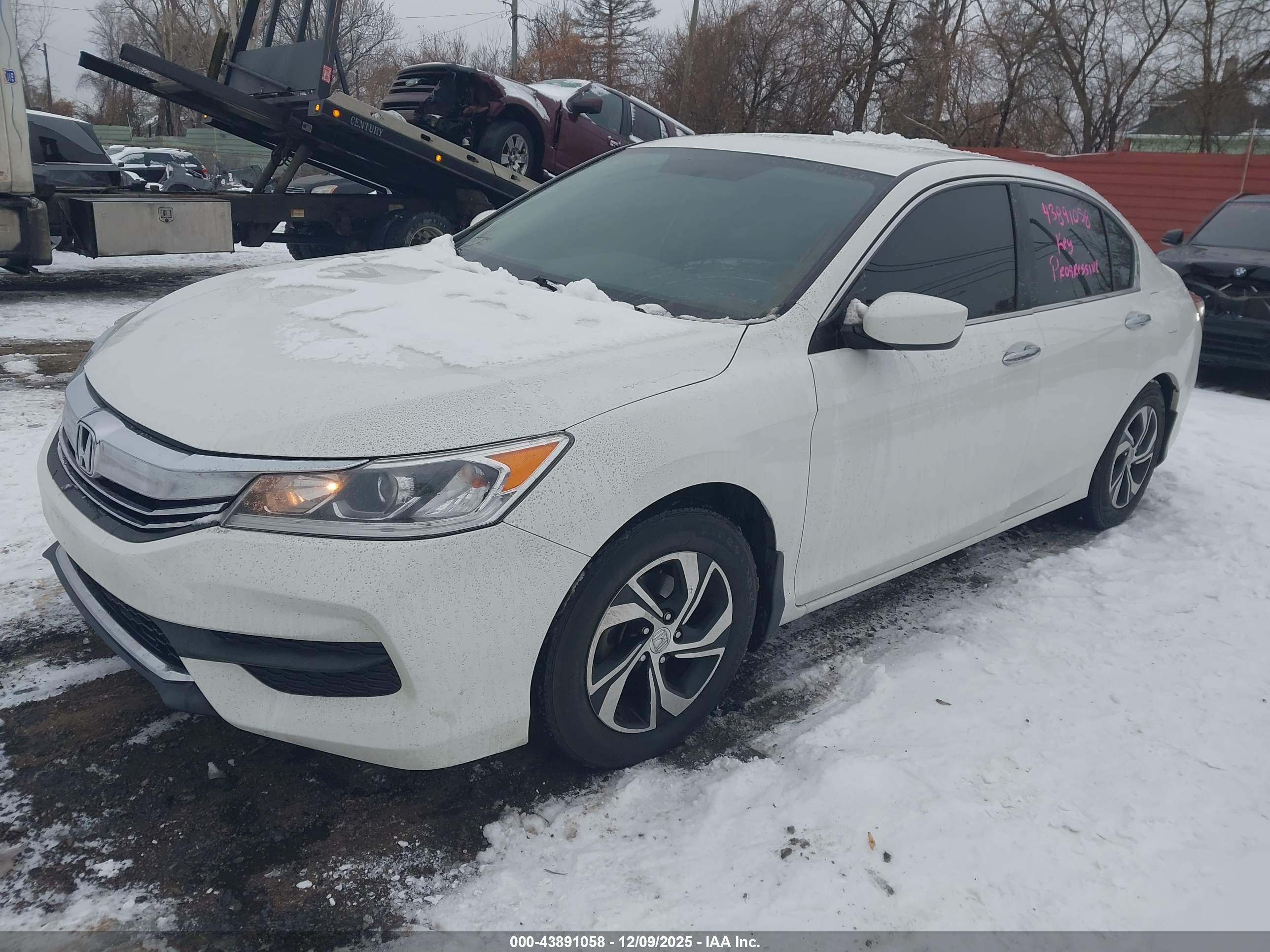 HONDA ACCORD image 2