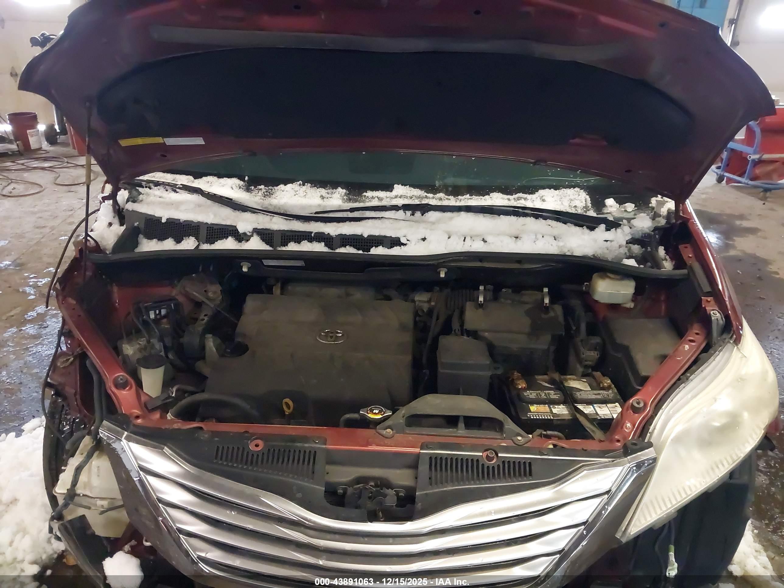 TOYOTA SIENNA image 10