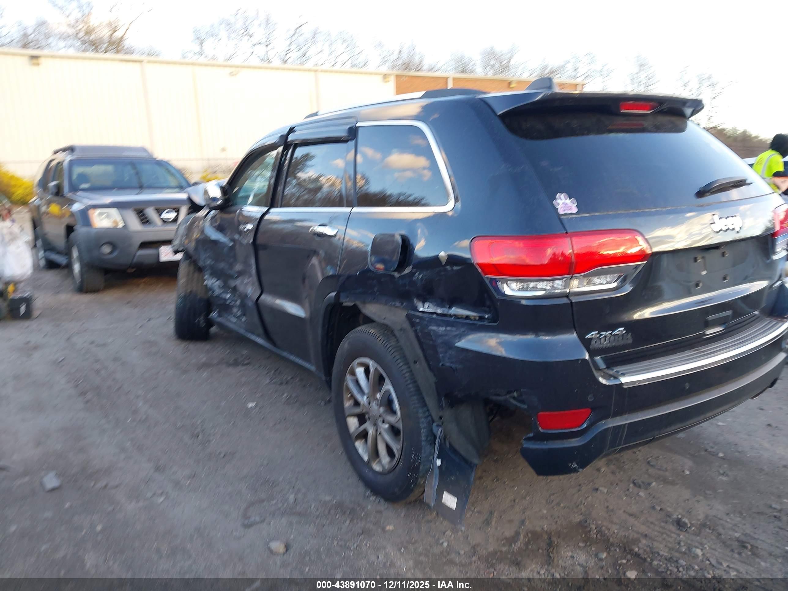 JEEP GRAND image 3