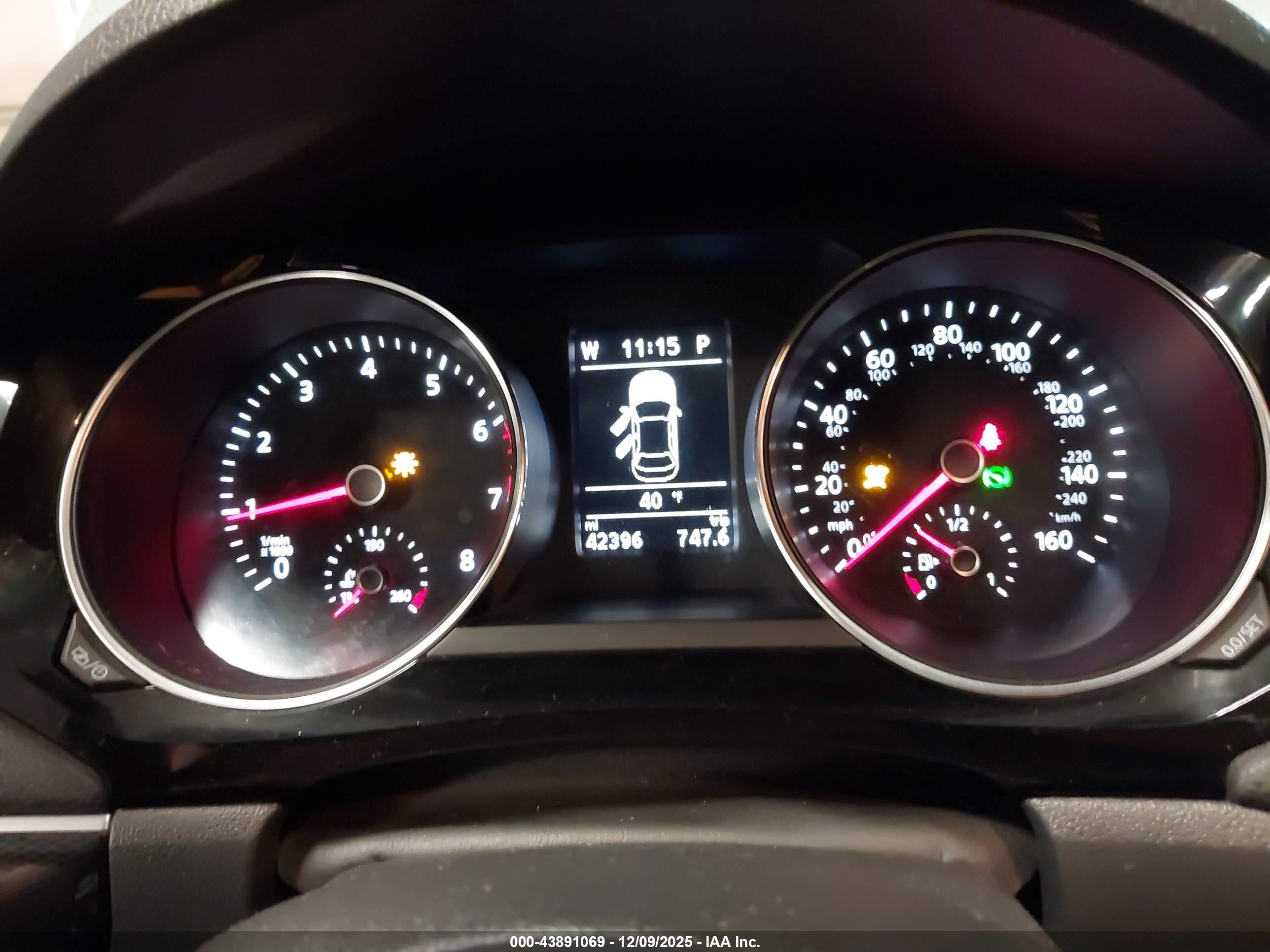 VOLKSWAGEN JETTA image 7