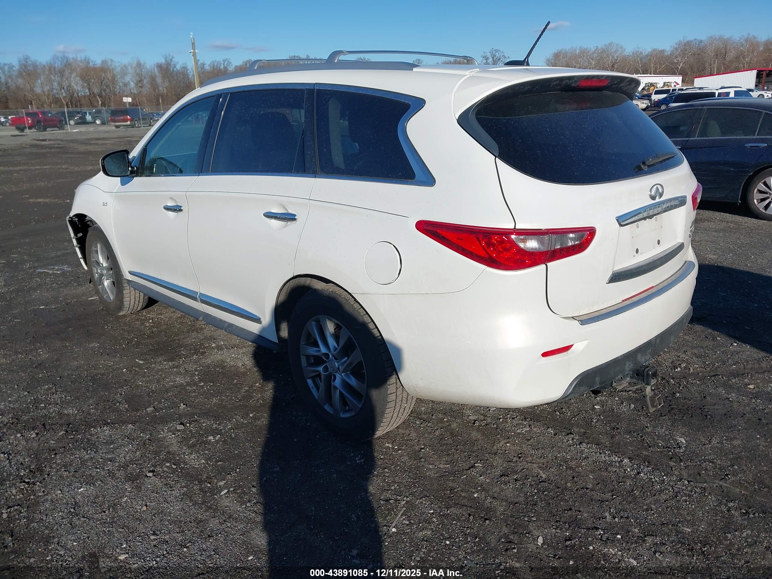 INFINITI QX60 image 3