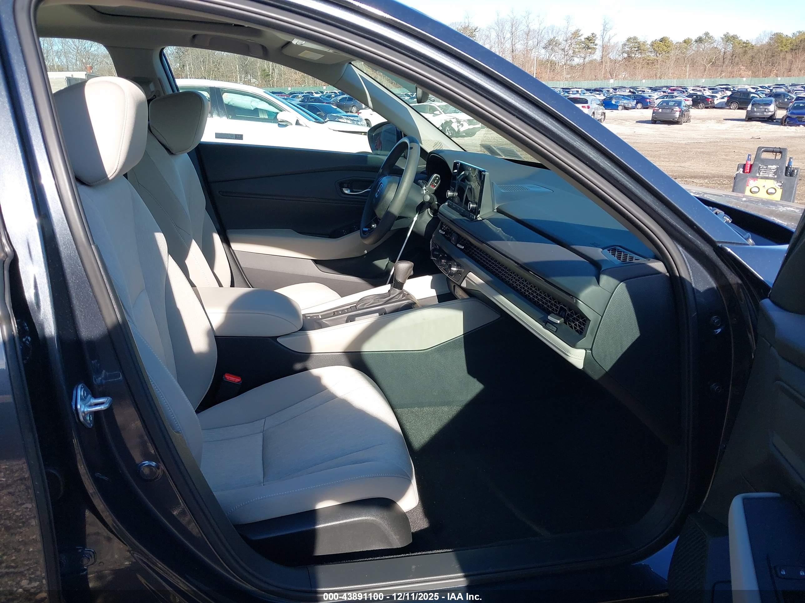 HONDA ACCORD image 5