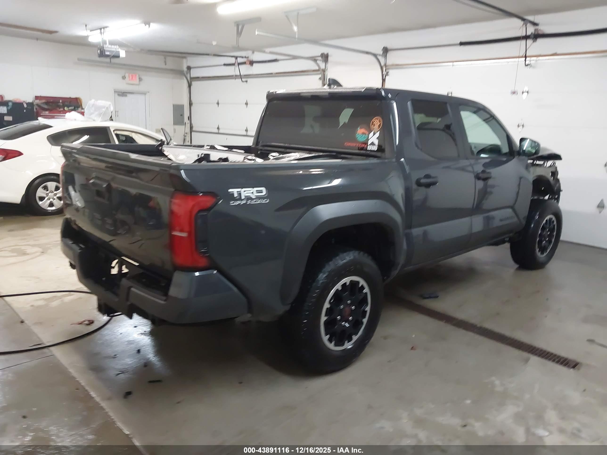 TOYOTA TACOMA image 4