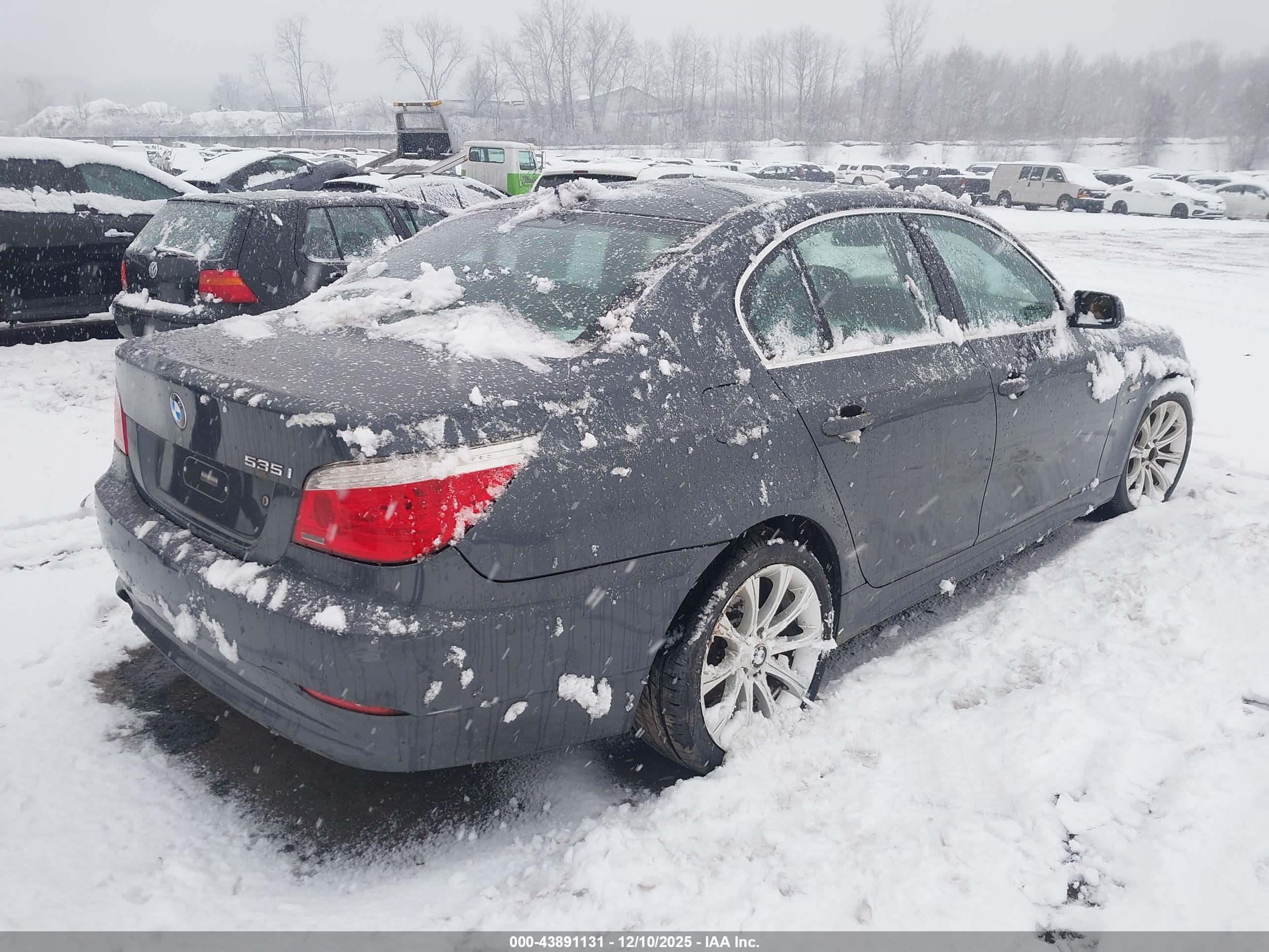 BMW 535I image 4