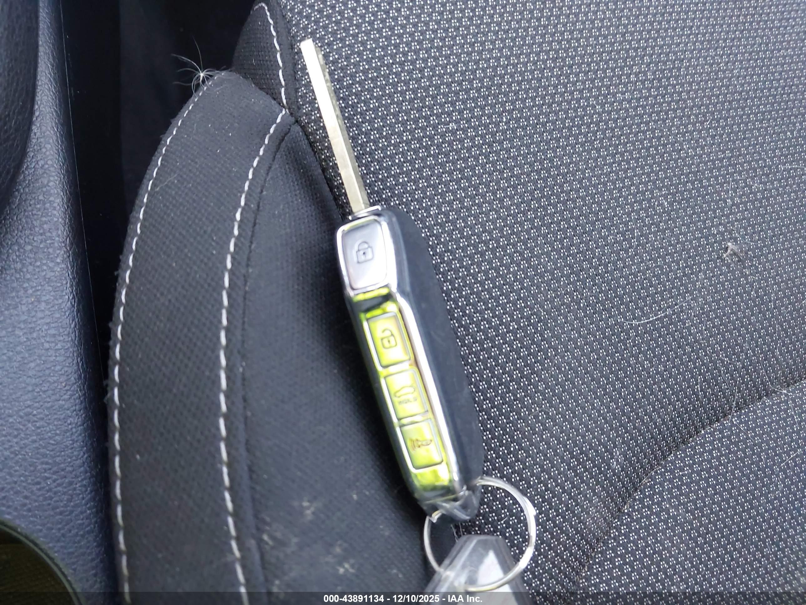 KIA FORTE image 11
