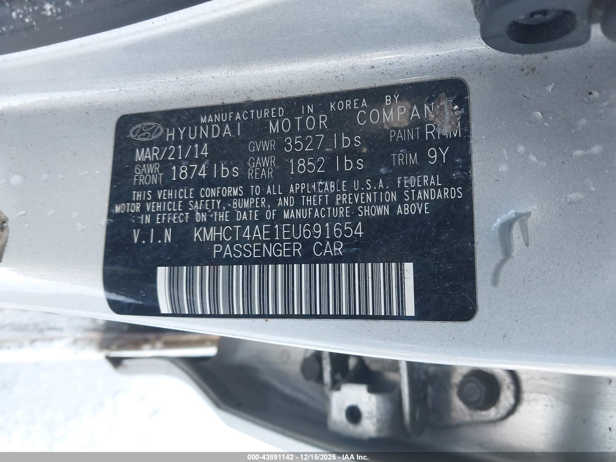 HYUNDAI ACCENT image 9