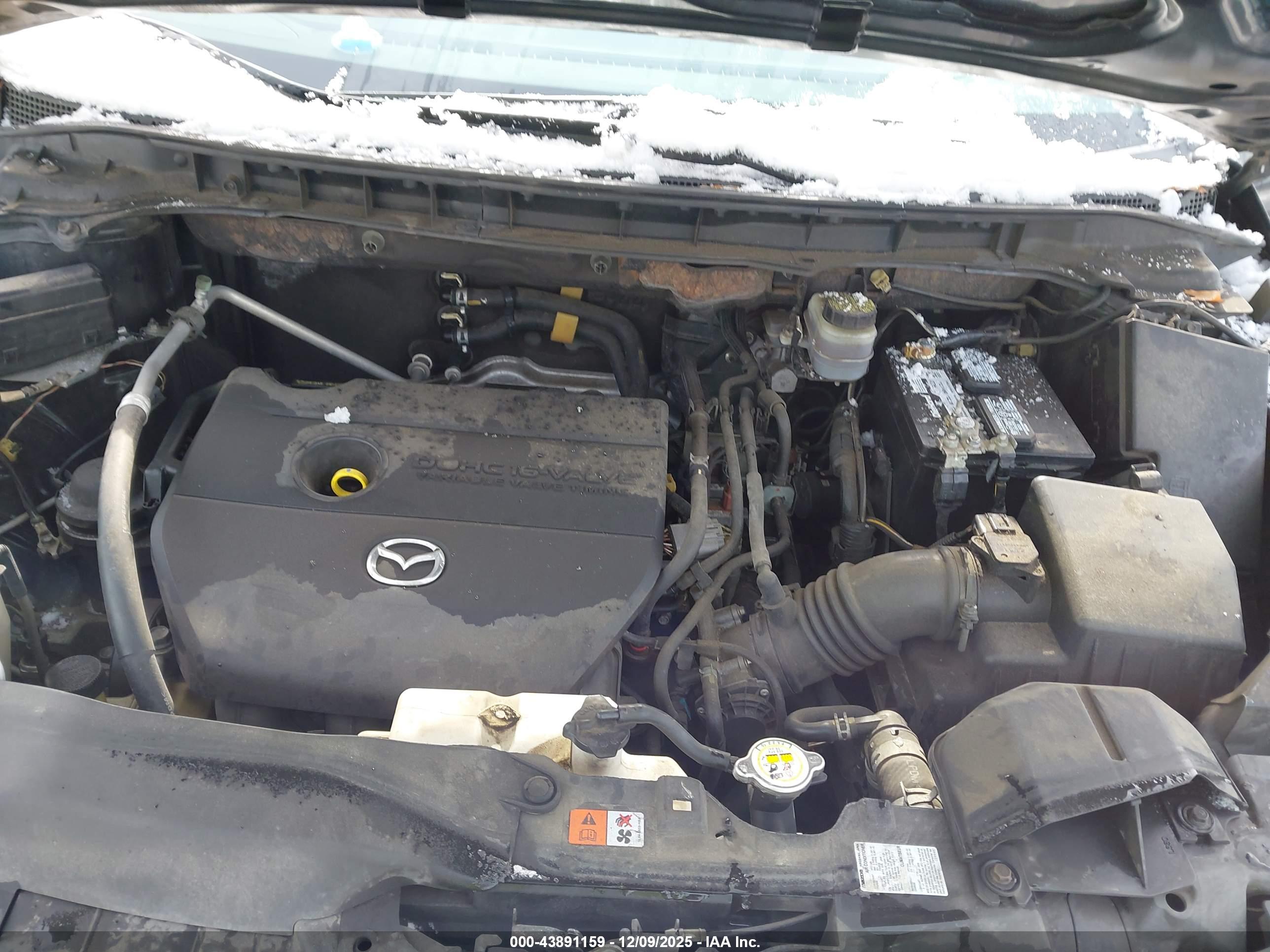 MAZDA CX-7 image 10