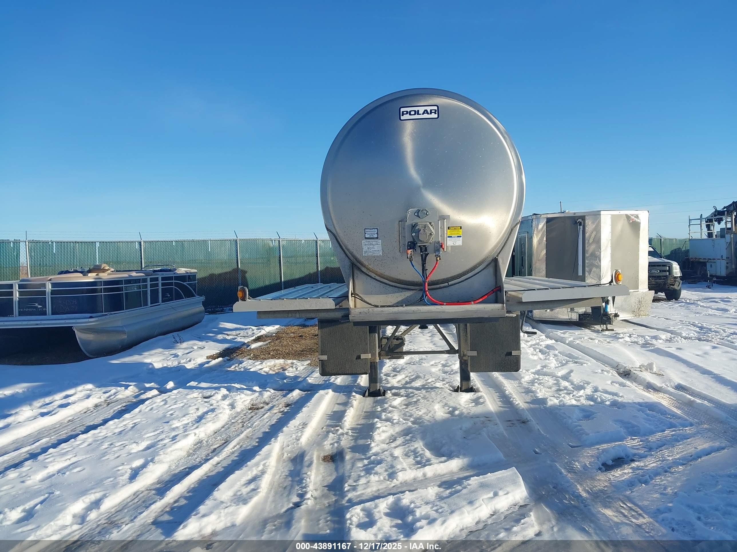POLAR TANKER image 7