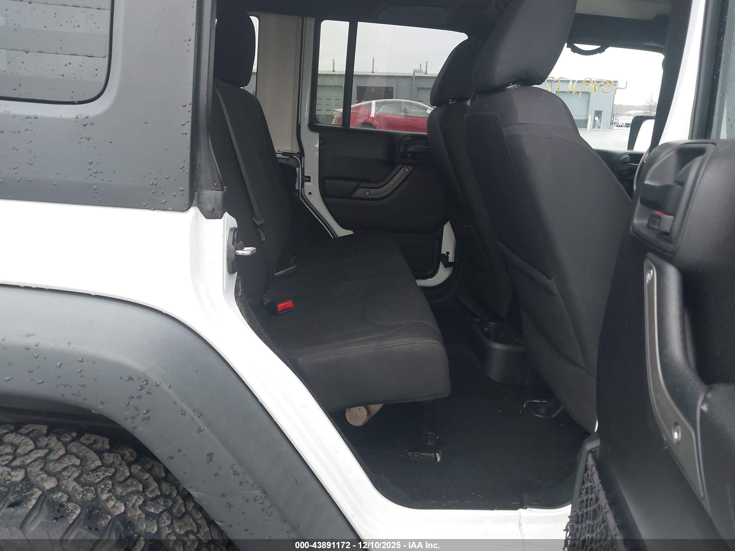 JEEP WRANGLER image 8