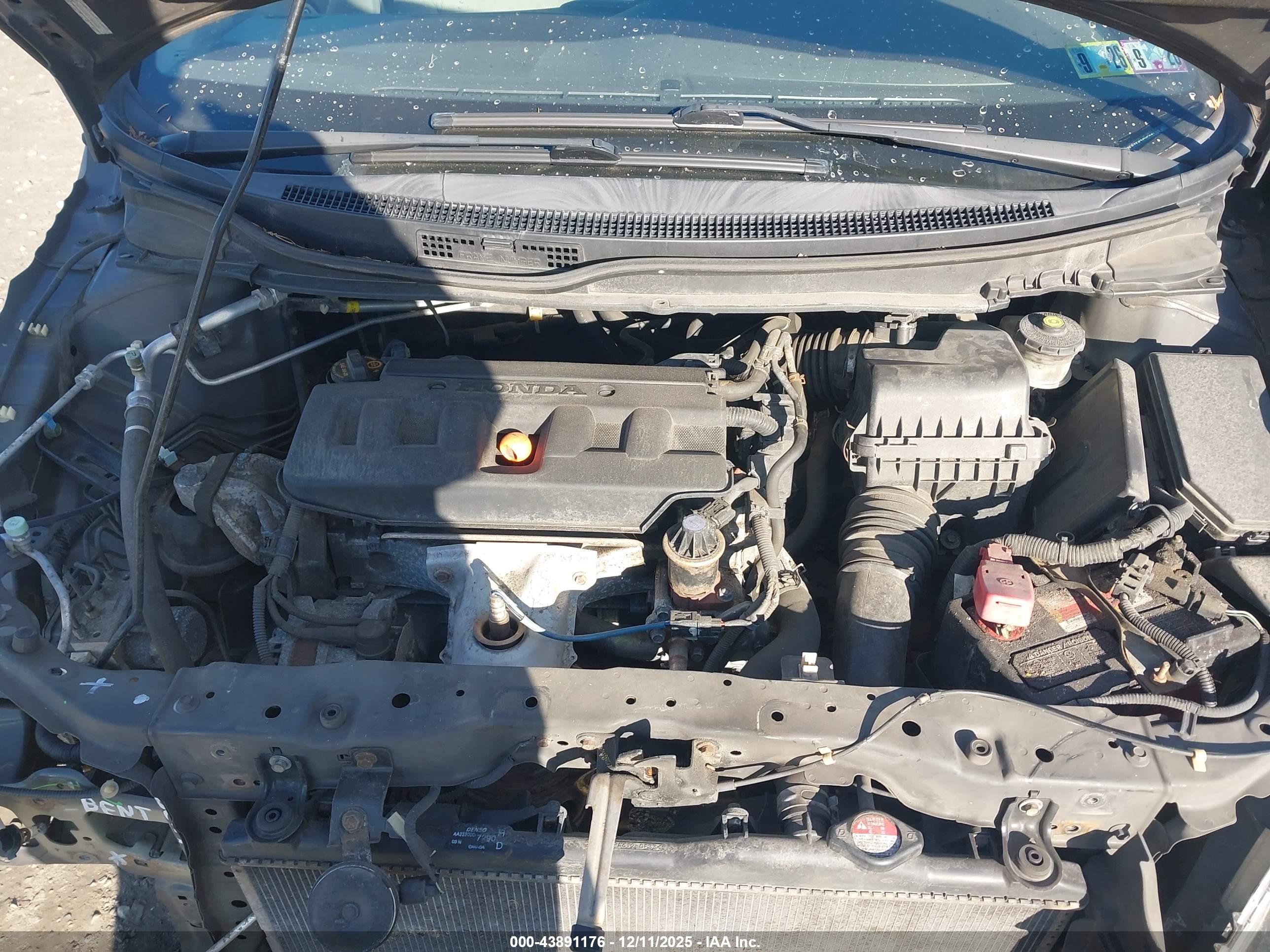 HONDA CIVIC image 10