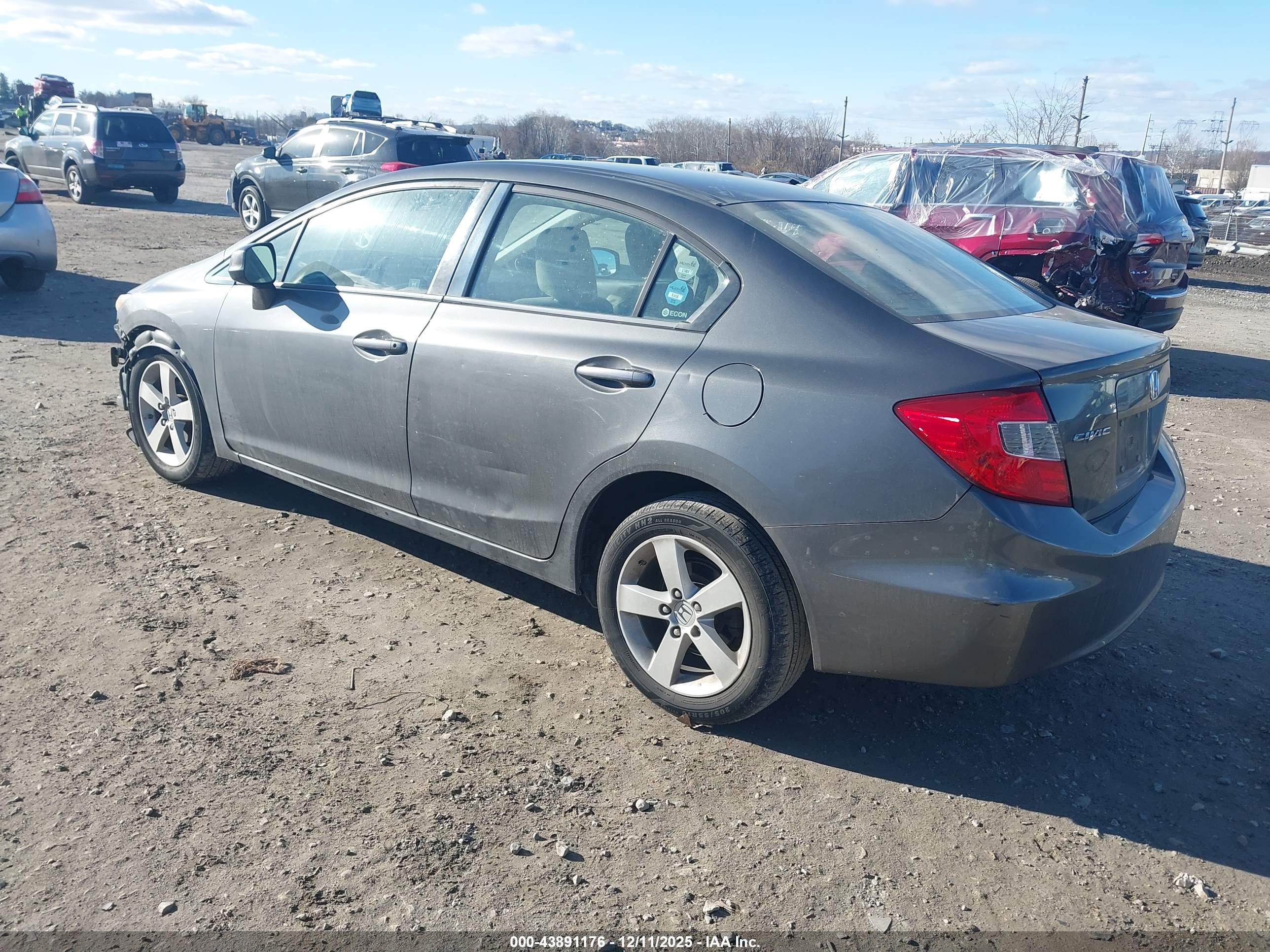 HONDA CIVIC image 3