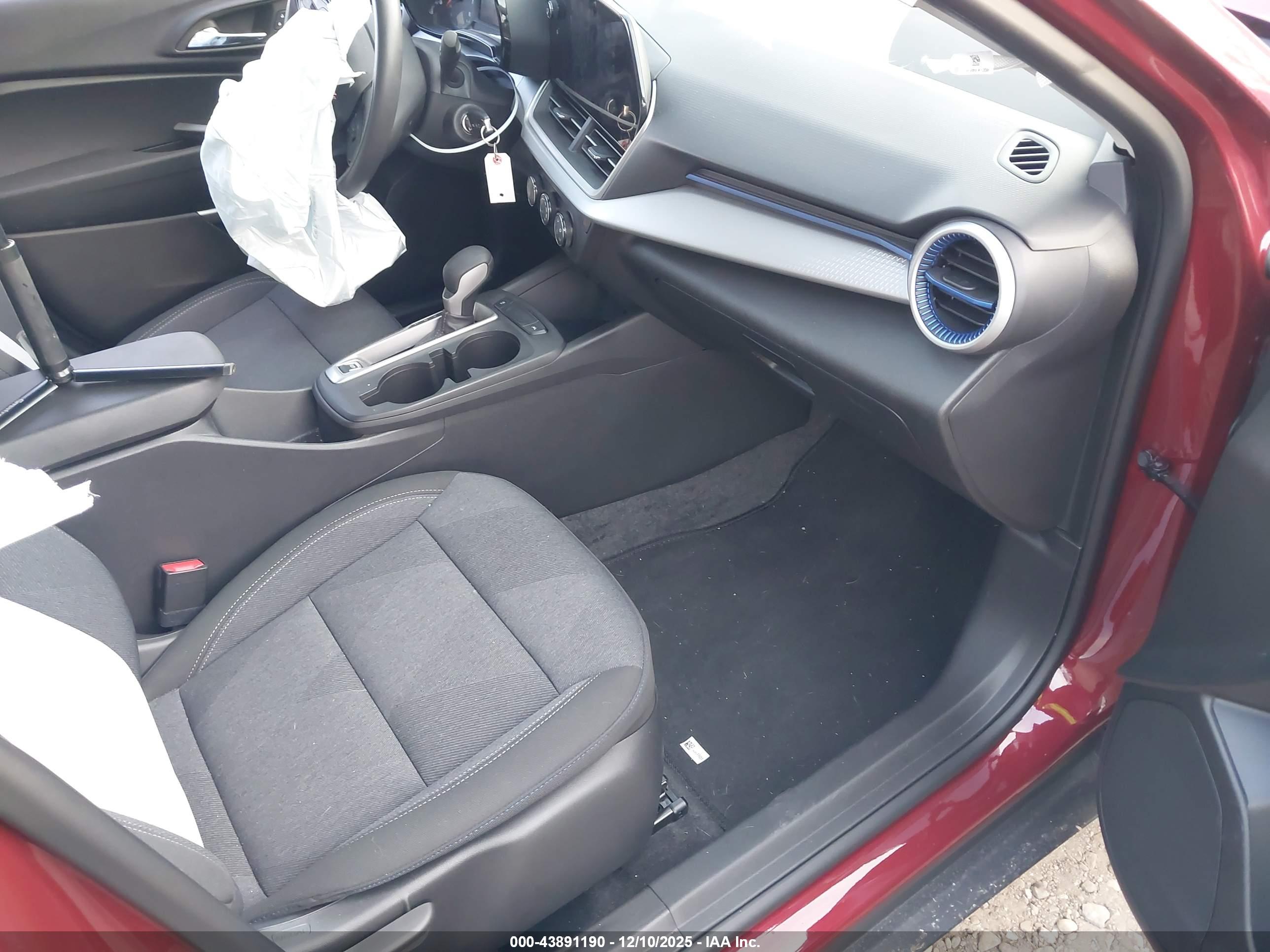 CHEVROLET TRAX image 5