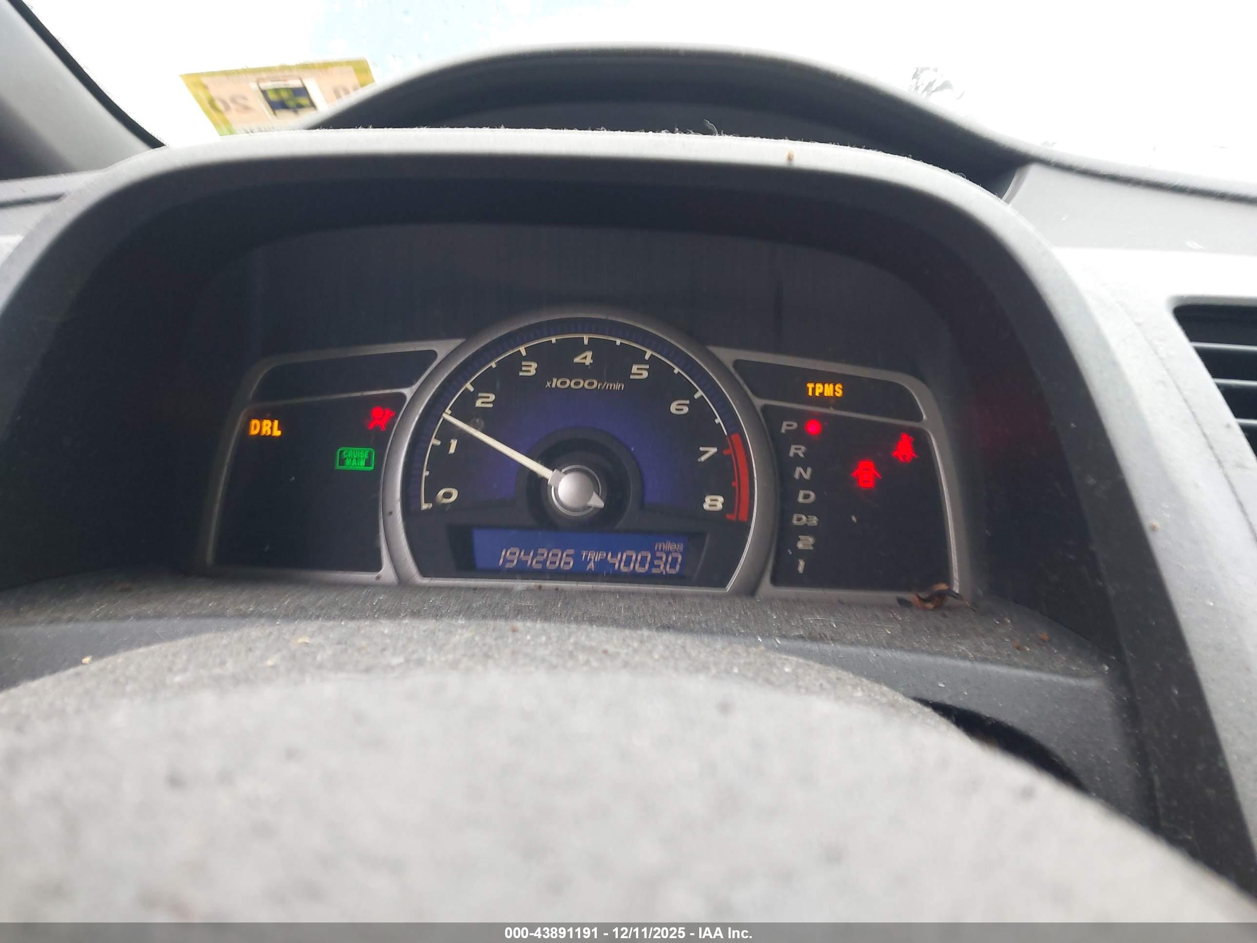 HONDA CIVIC image 7