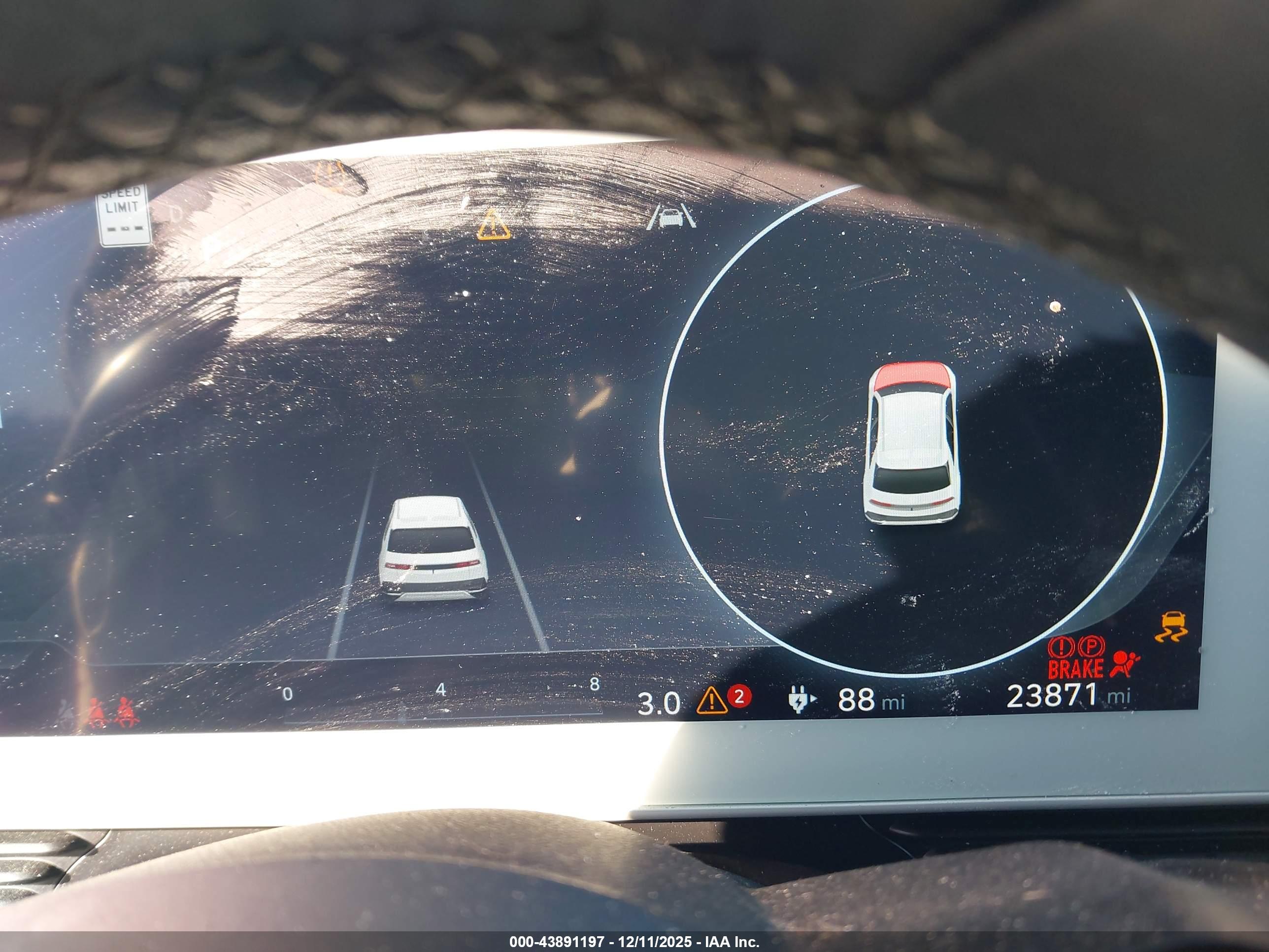 HYUNDAI IONIQ image 7