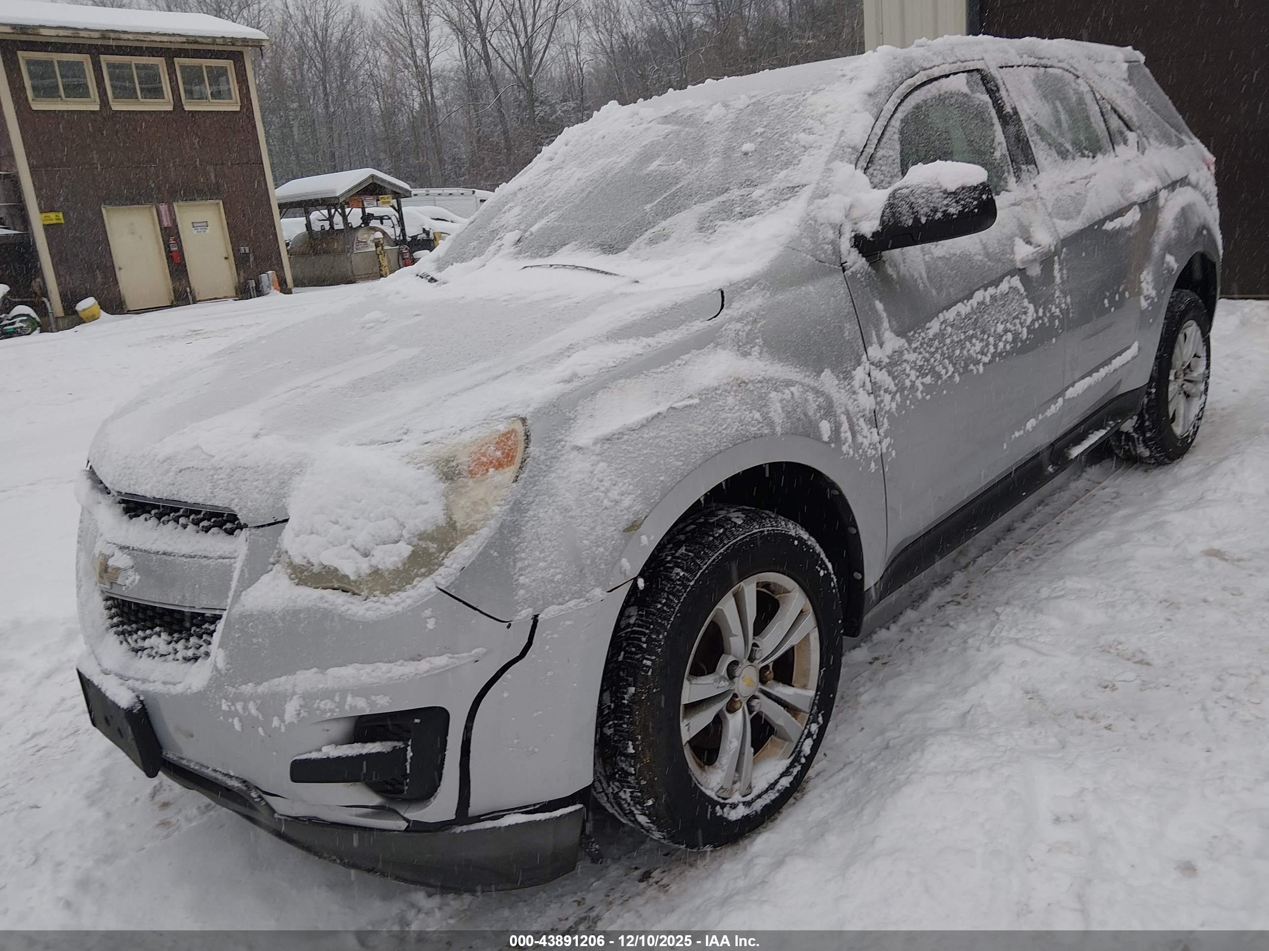 CHEVROLET EQUINOX image 6