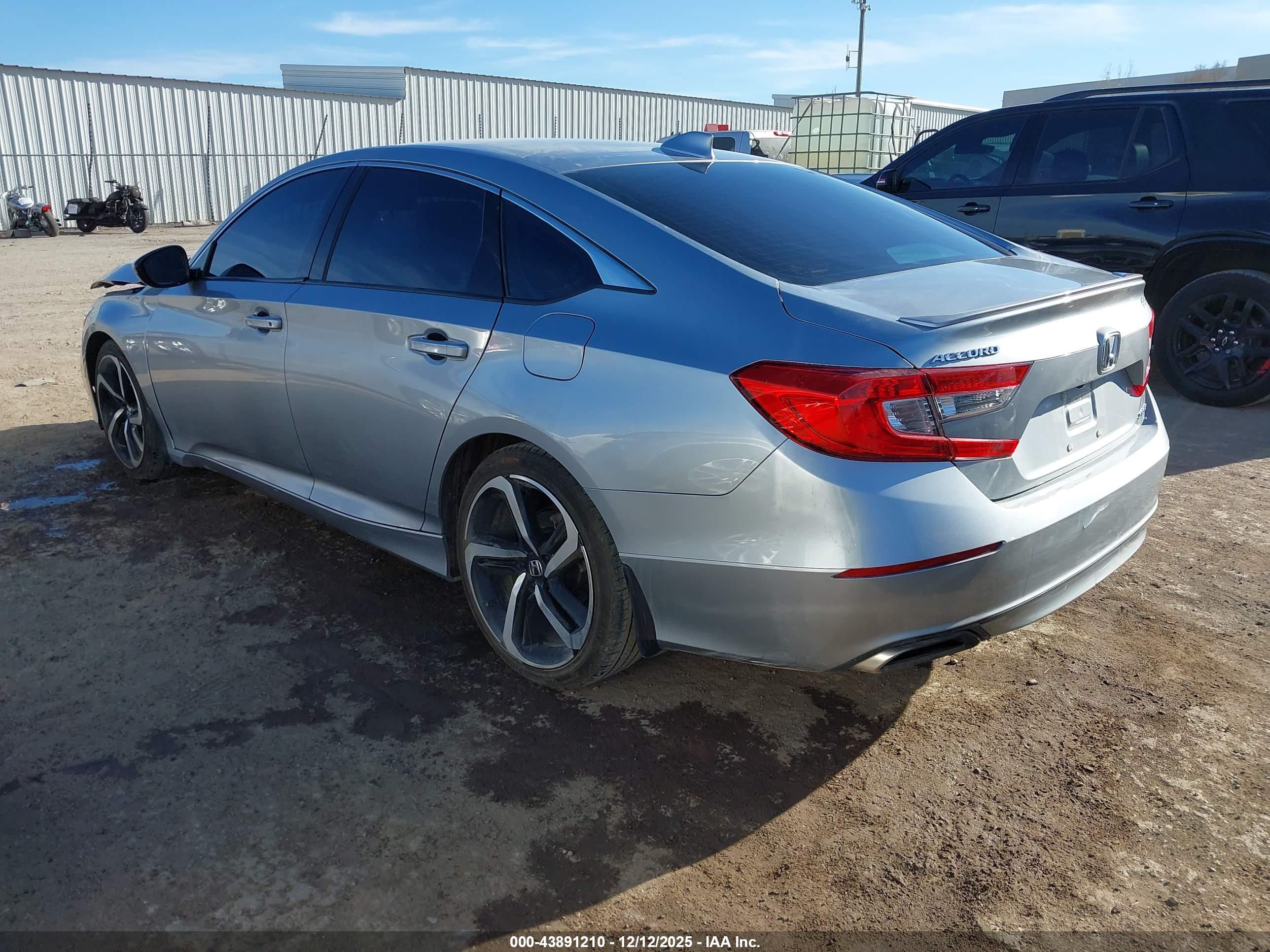 HONDA ACCORD image 3
