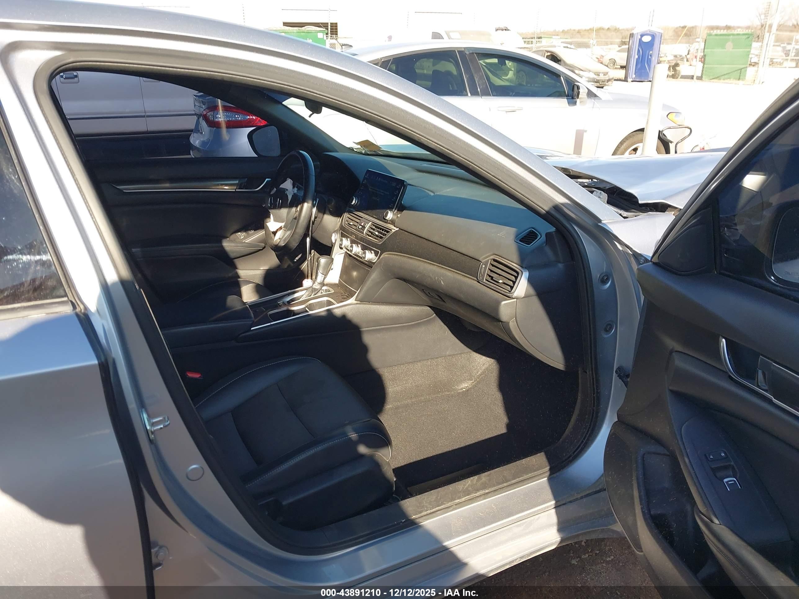 HONDA ACCORD image 5