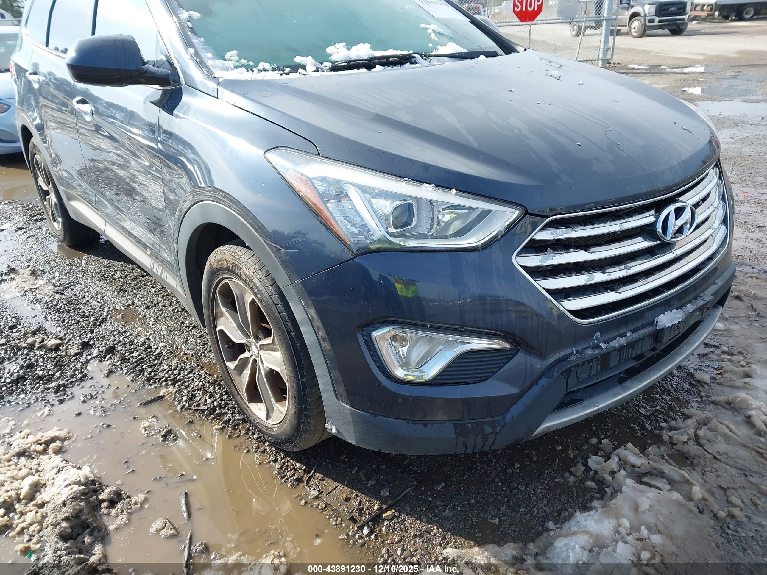 HYUNDAI SANTA image 6