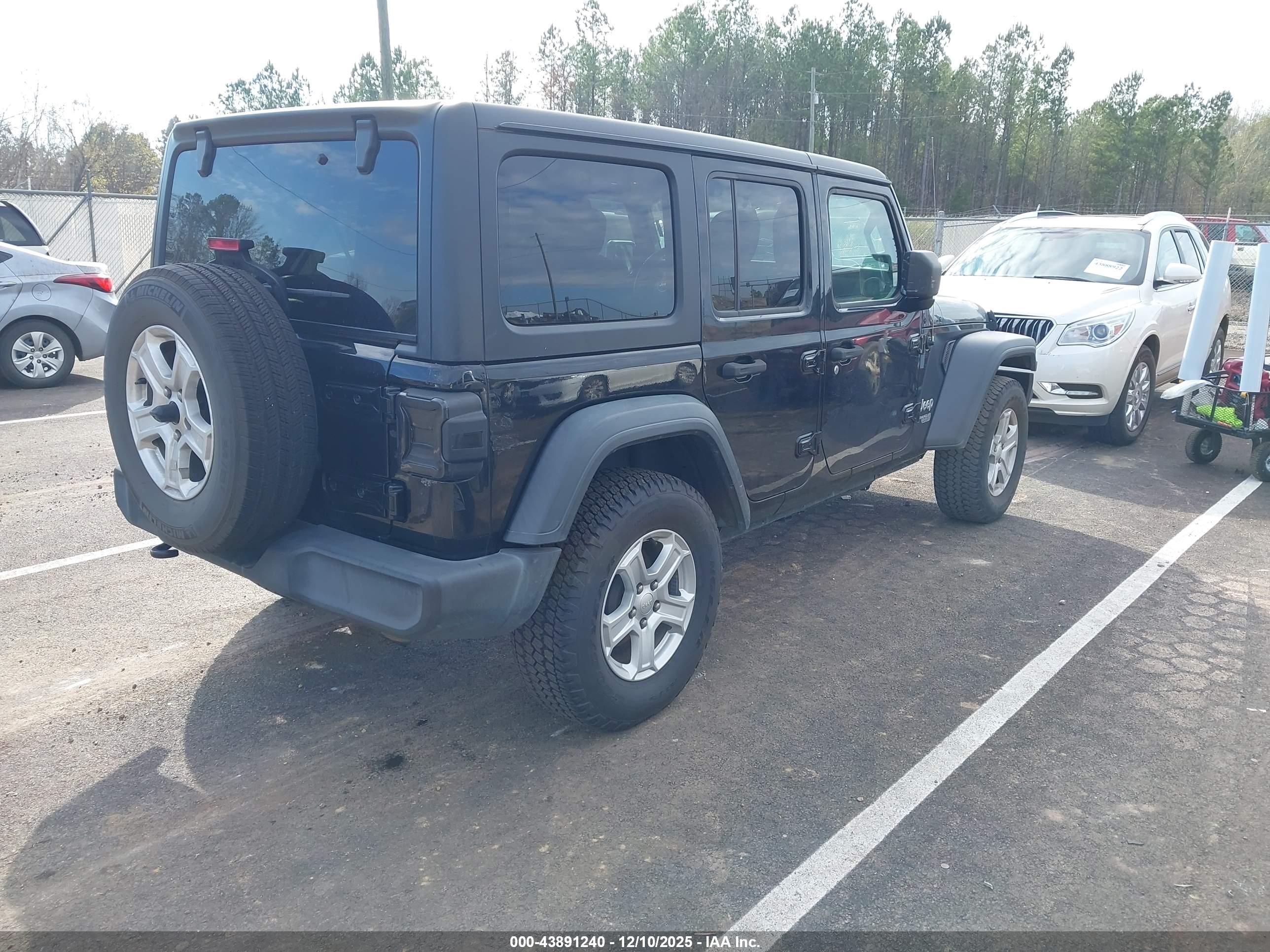 JEEP WRANGLER image 4