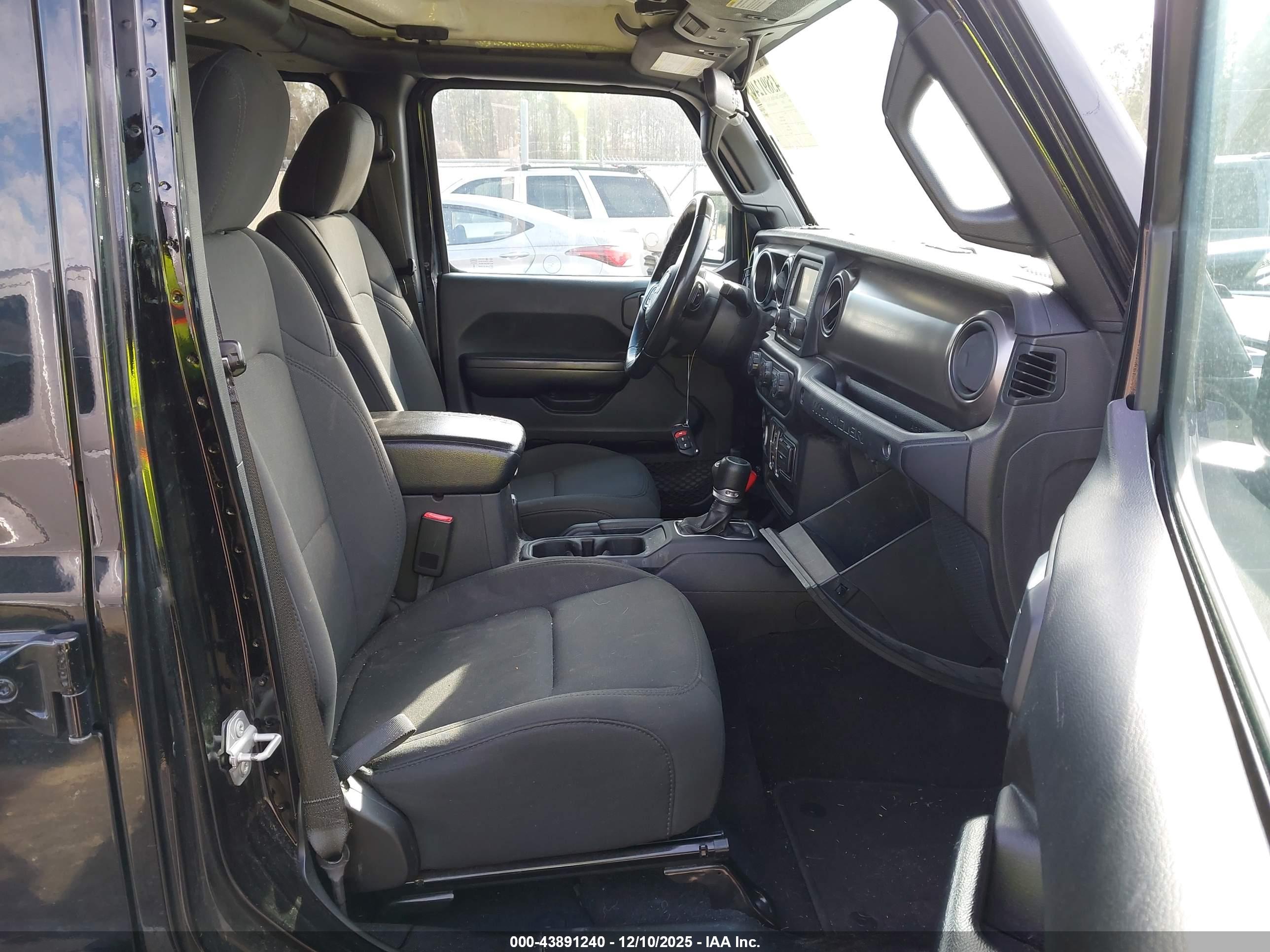 JEEP WRANGLER image 5