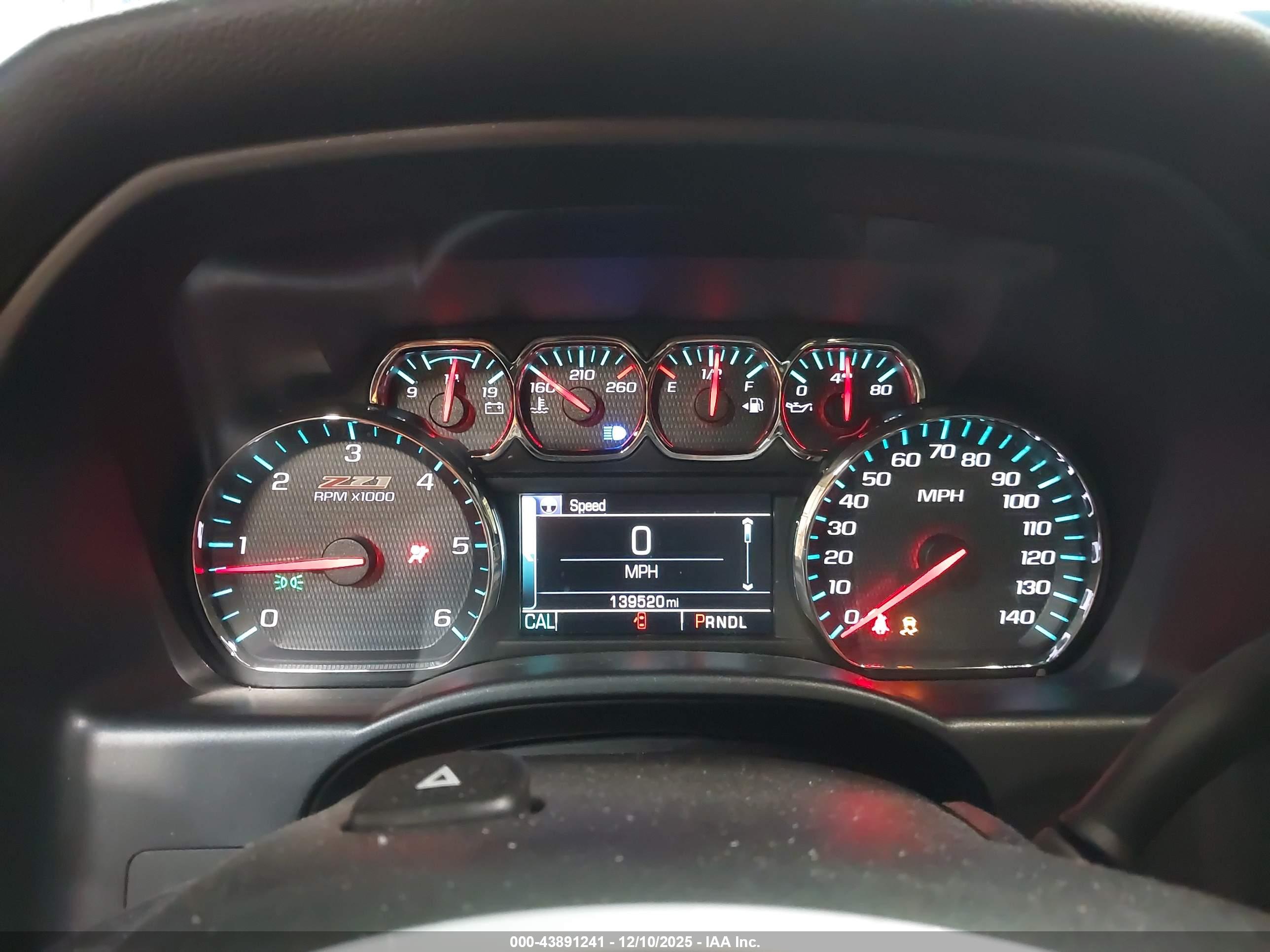 CHEVROLET SILVERADO image 7