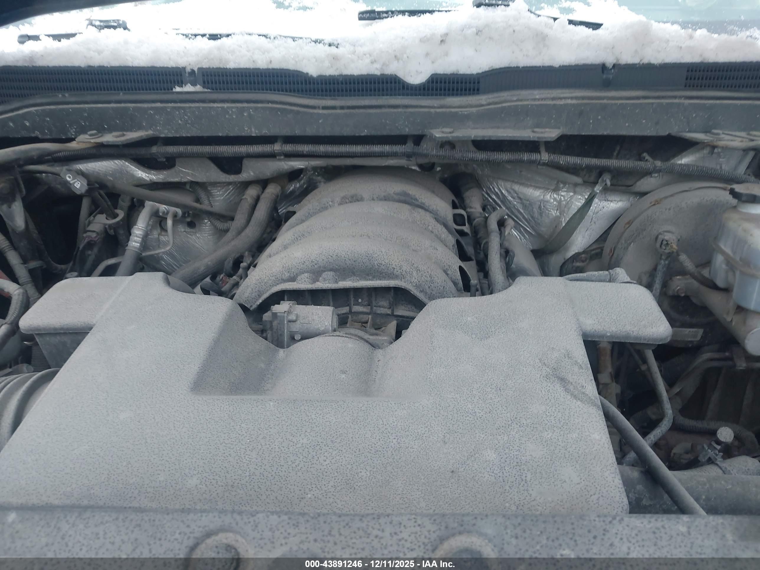 CHEVROLET SILVERADO image 10
