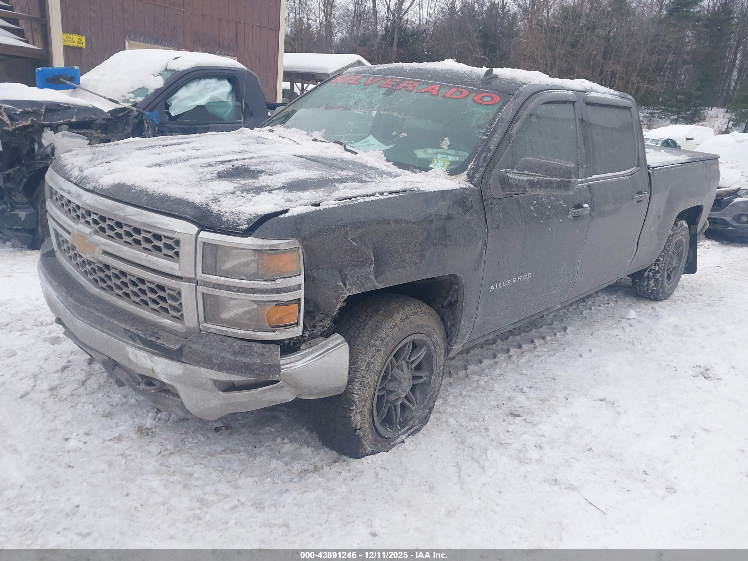 CHEVROLET SILVERADO image 2