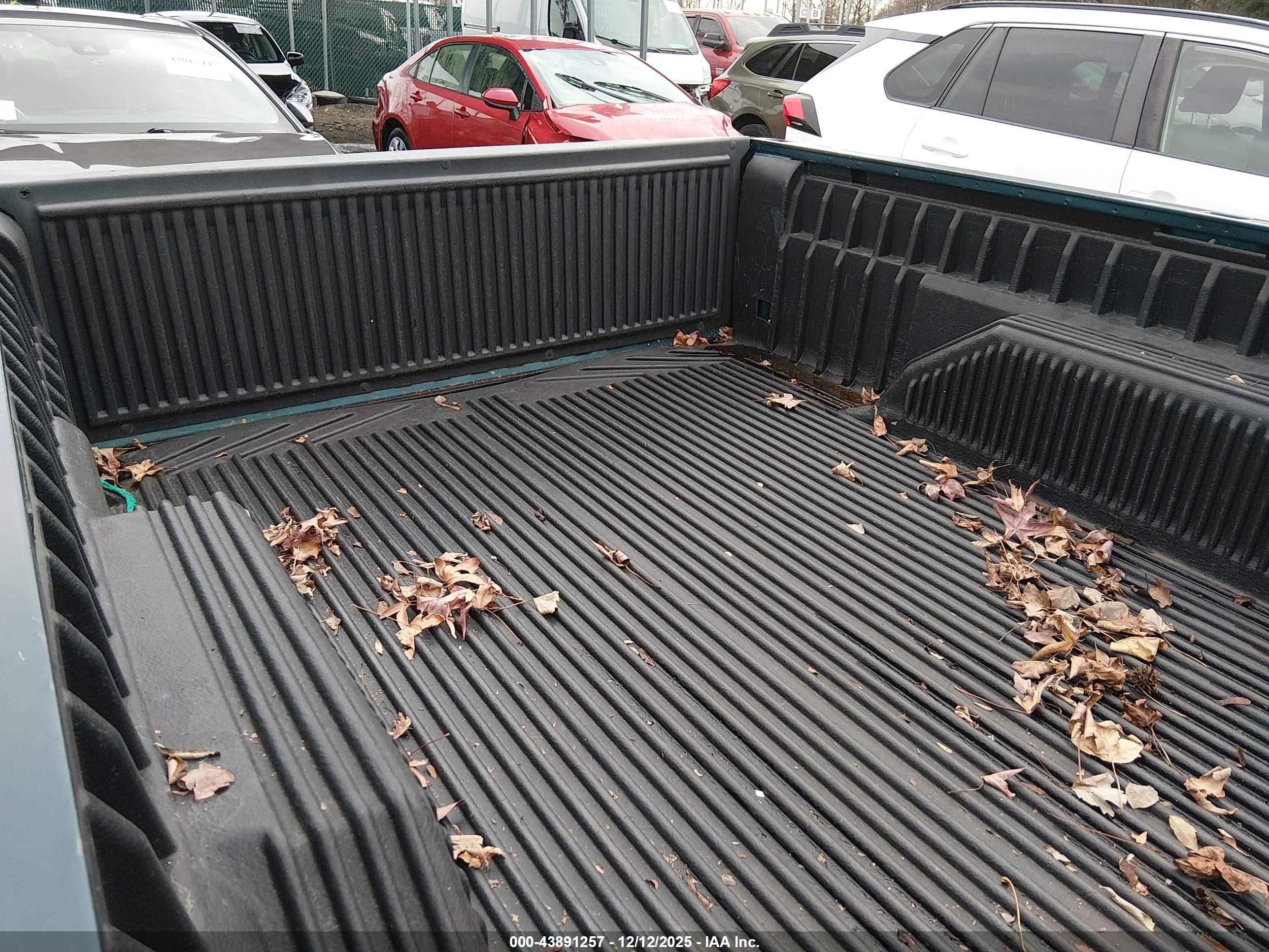 DODGE RAM image 8