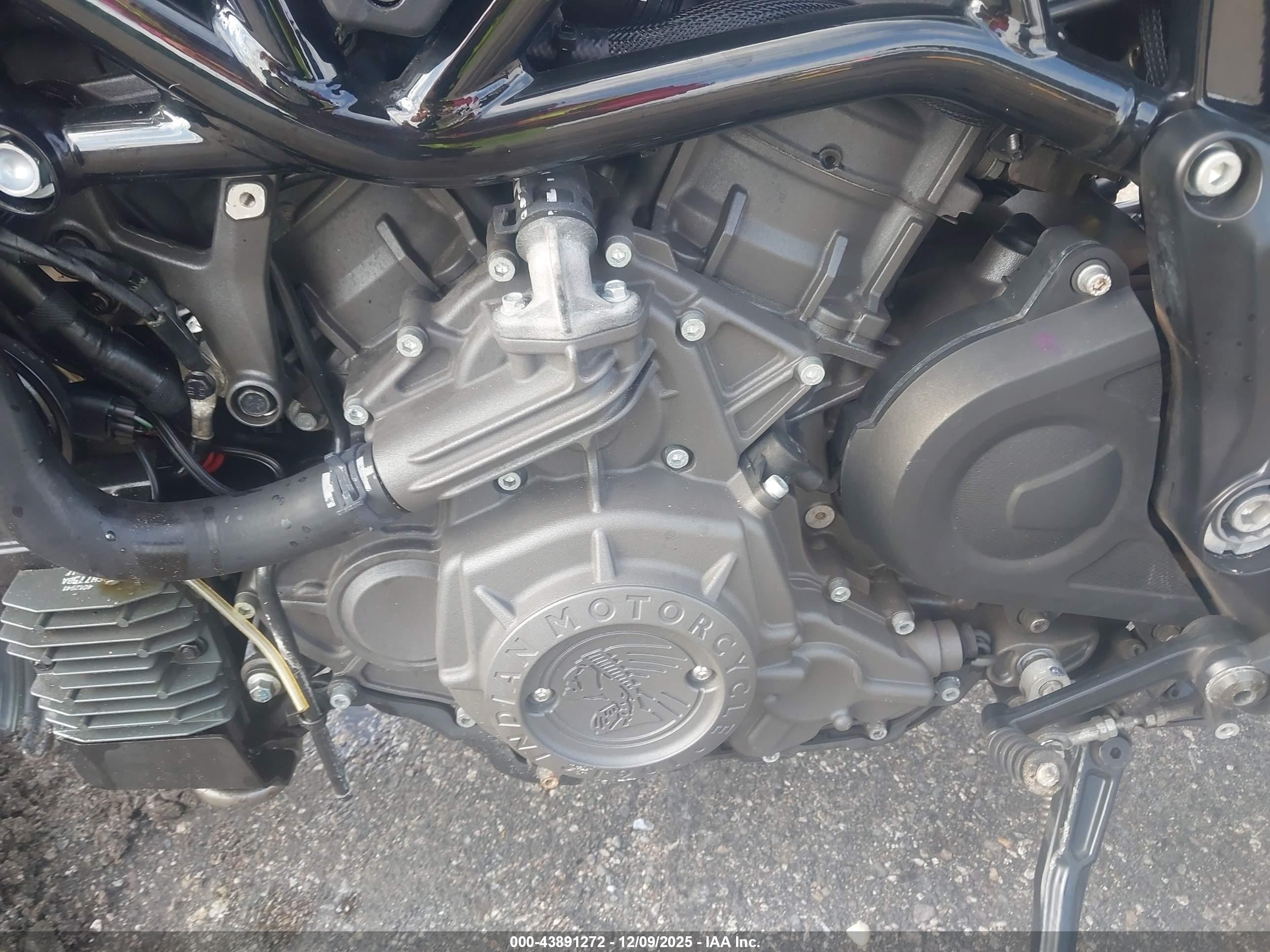 INDIAN MOTORCYCLE image 10