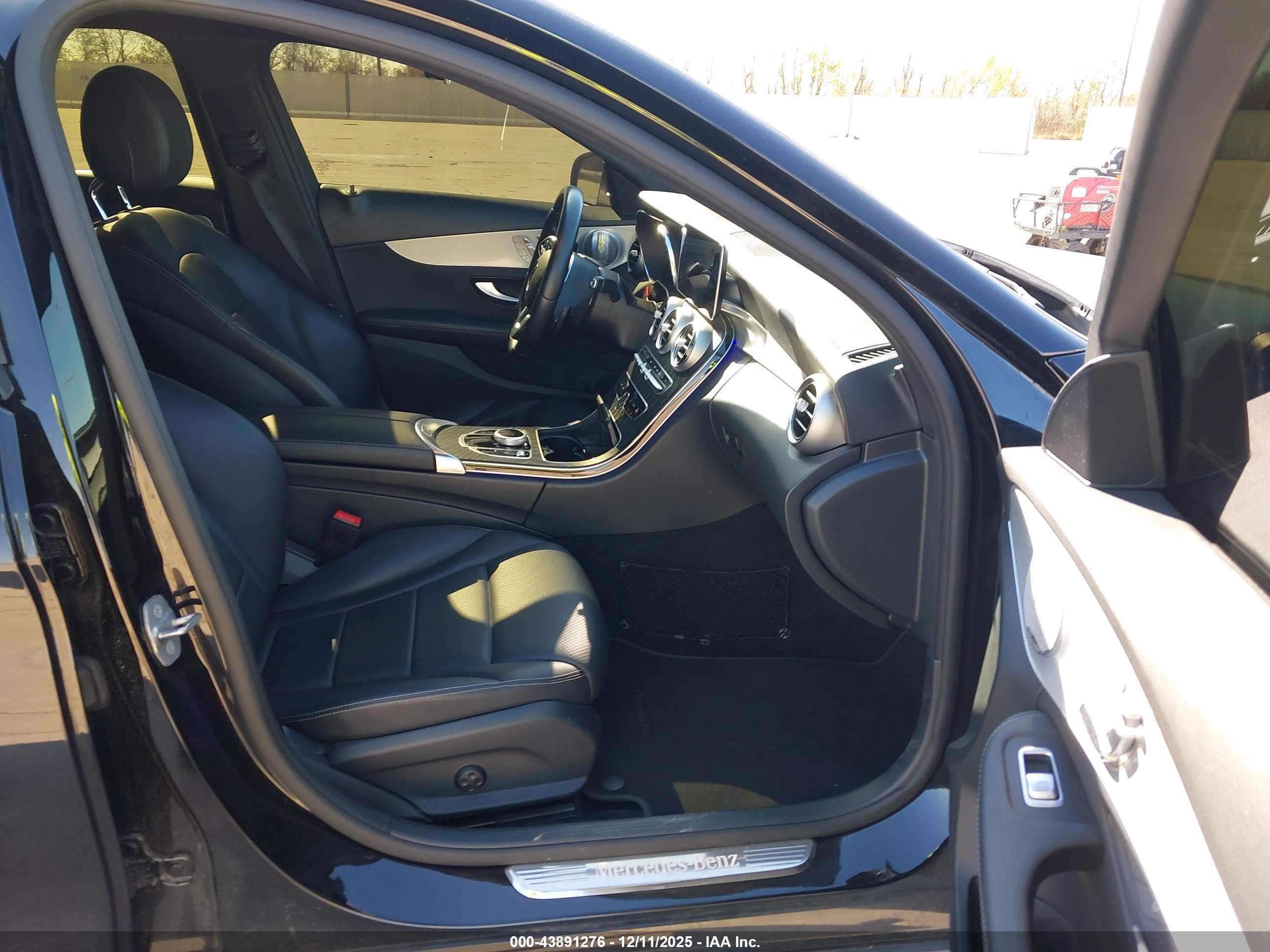 MERCEDES-BENZ C image 5