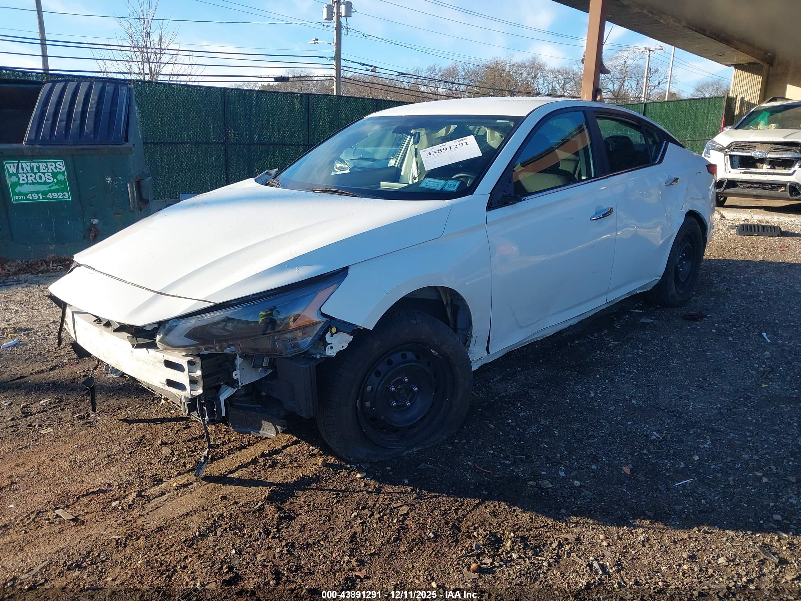 NISSAN ALTIMA image 6