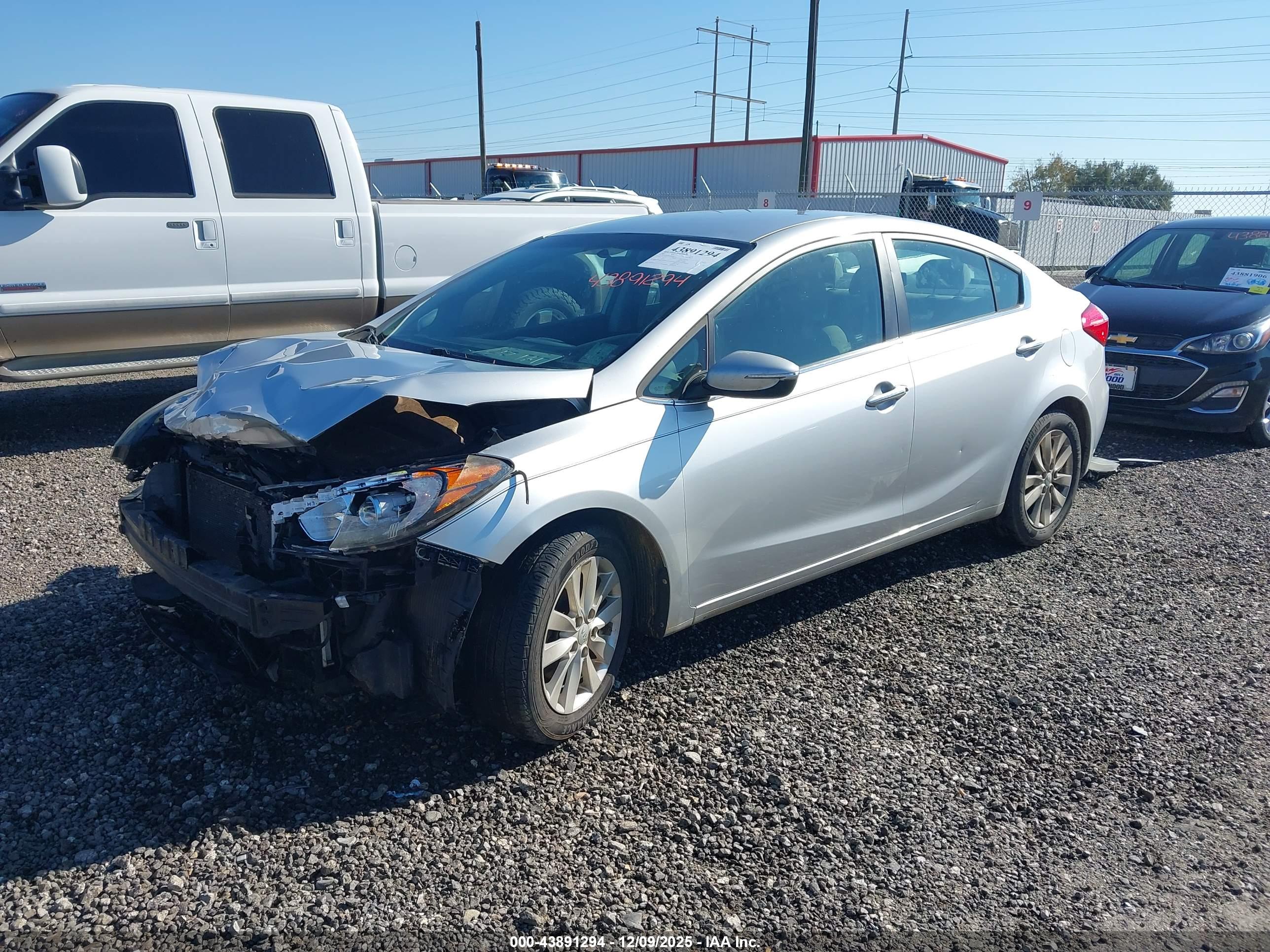 KIA FORTE image 2