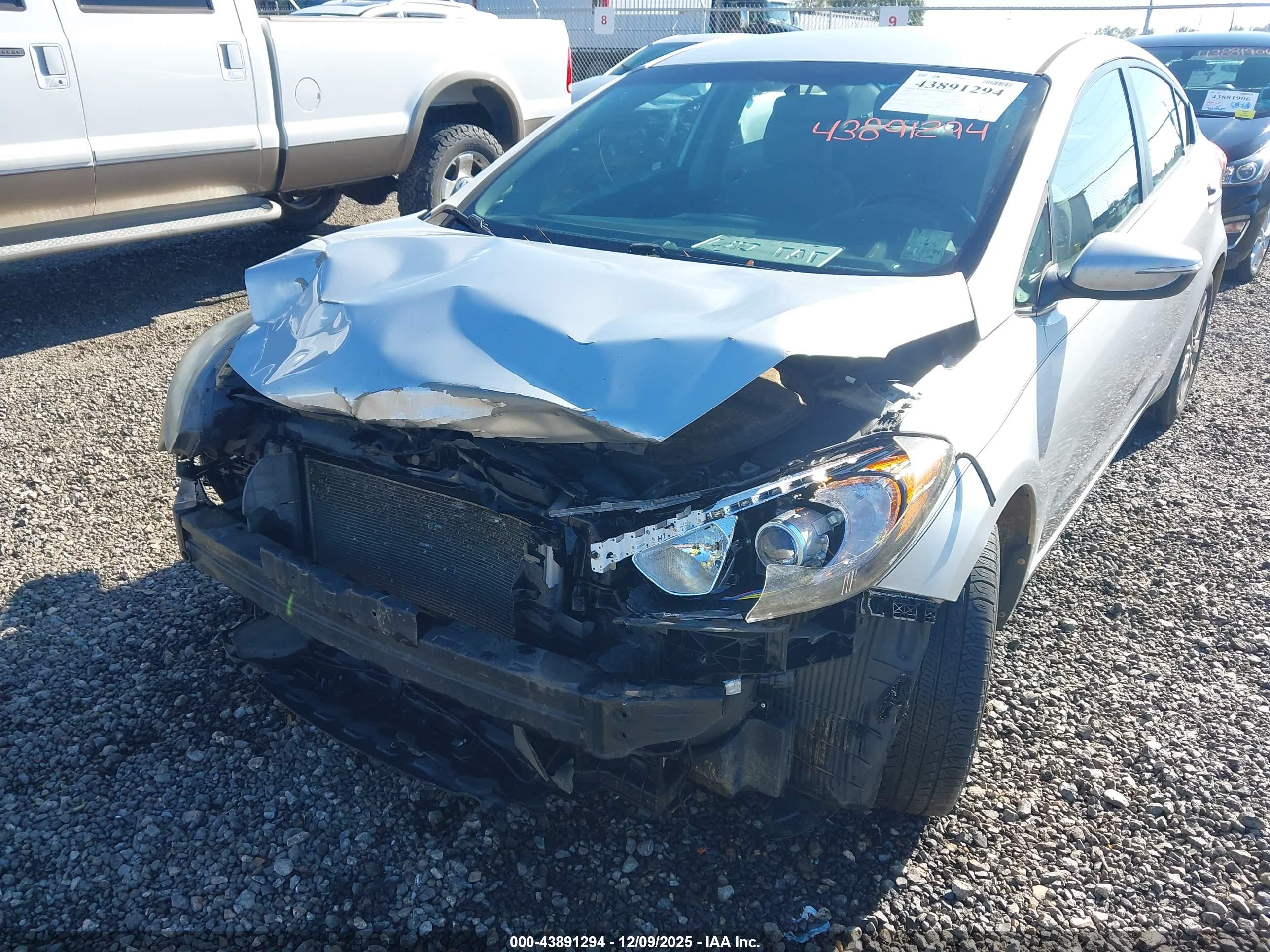 KIA FORTE image 6