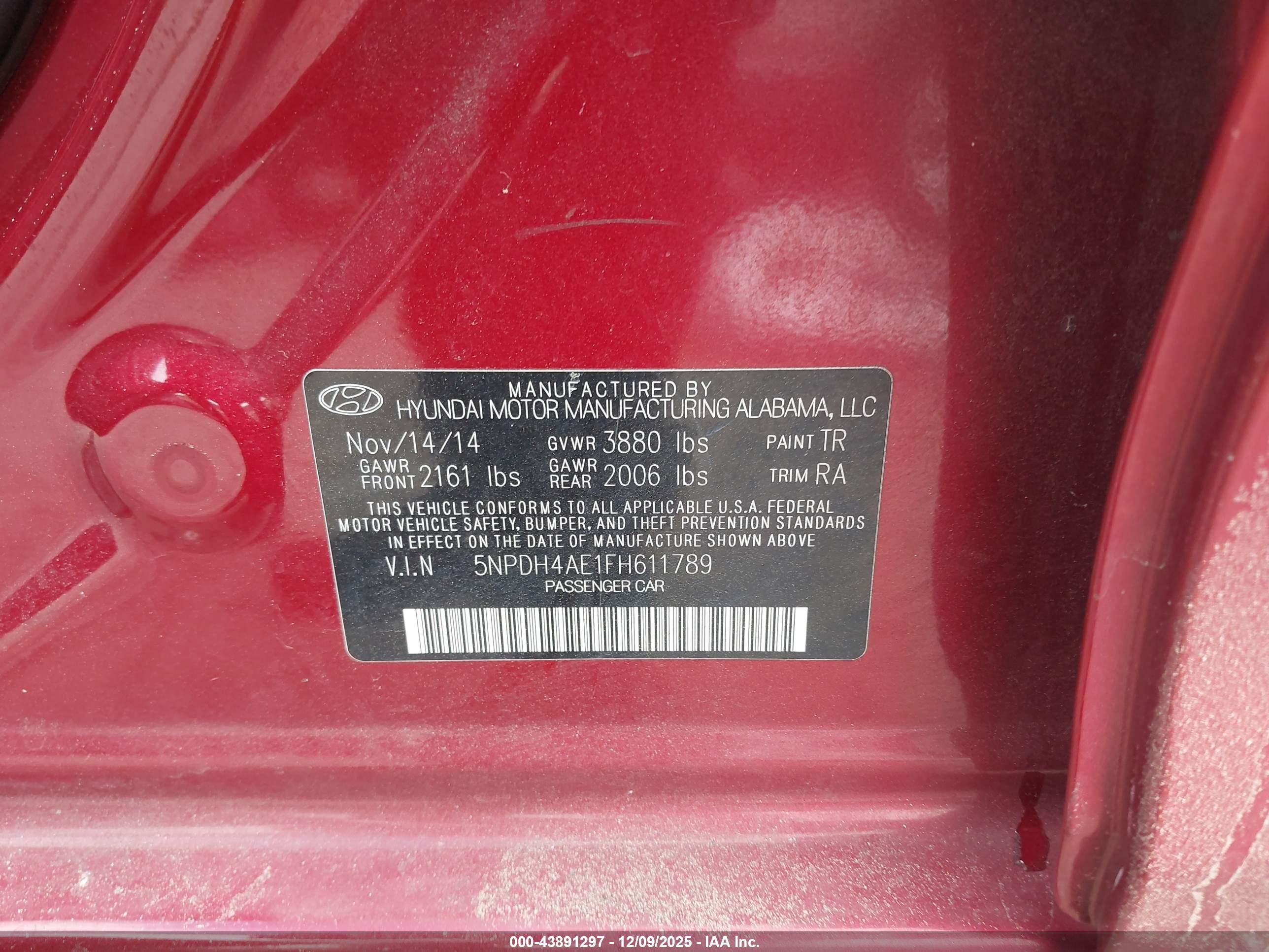 HYUNDAI ELANTRA image 9