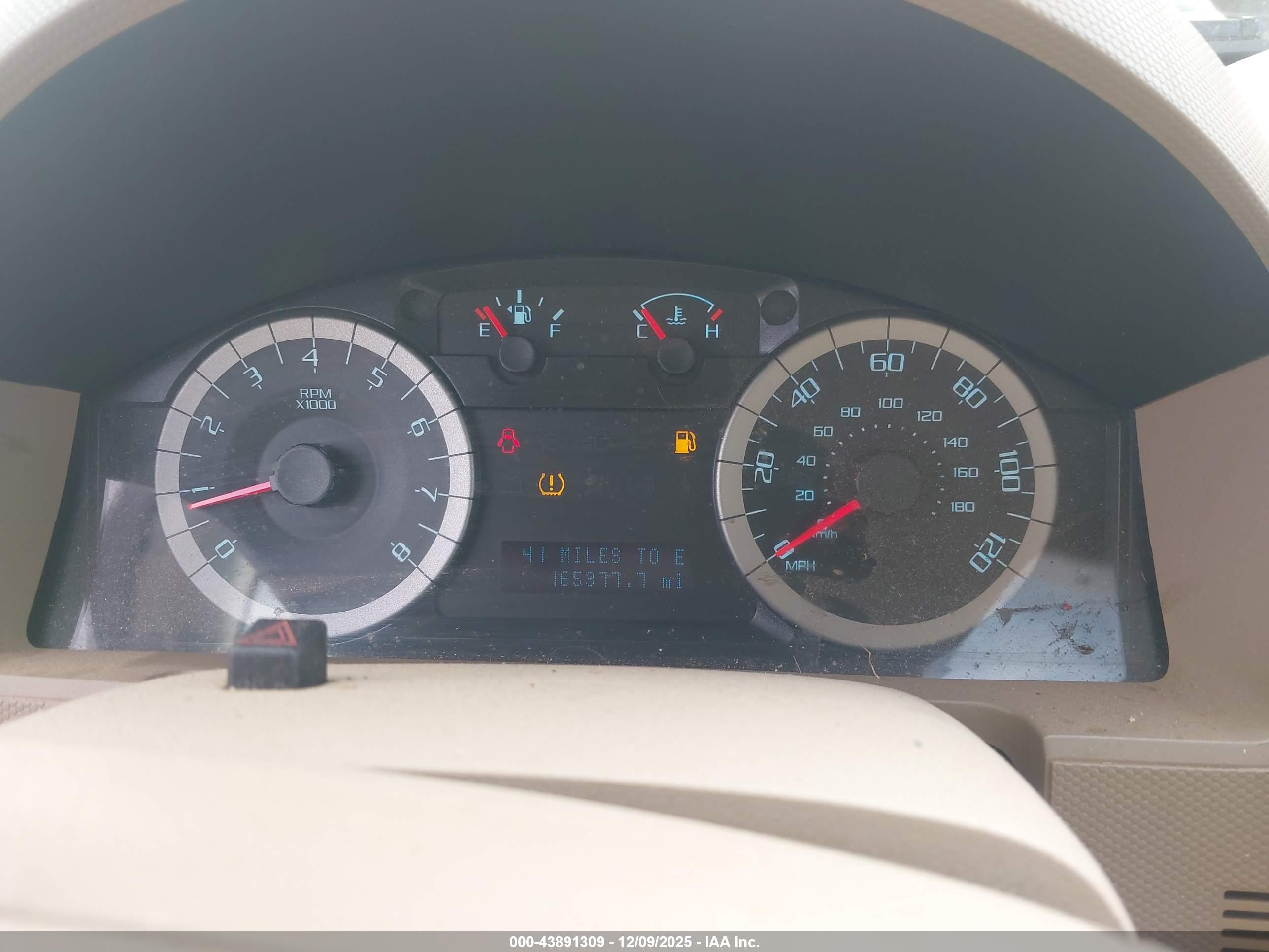 FORD ESCAPE image 7