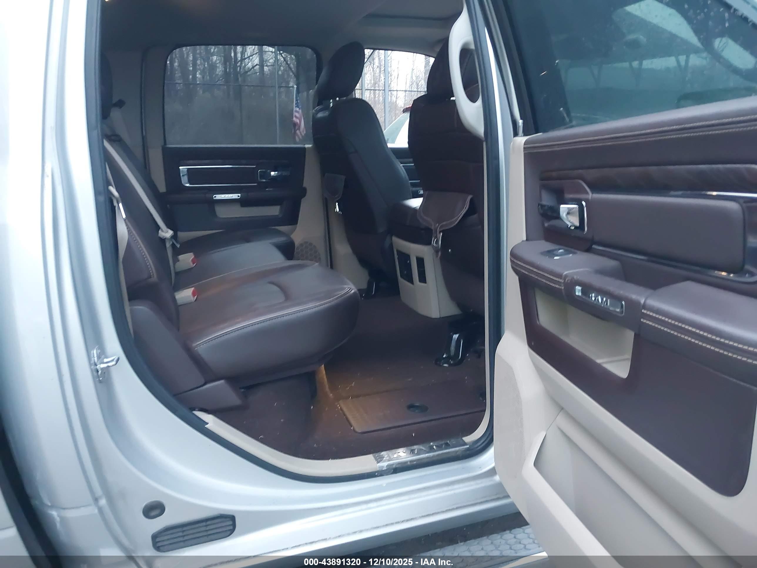 RAM 1500 image 8