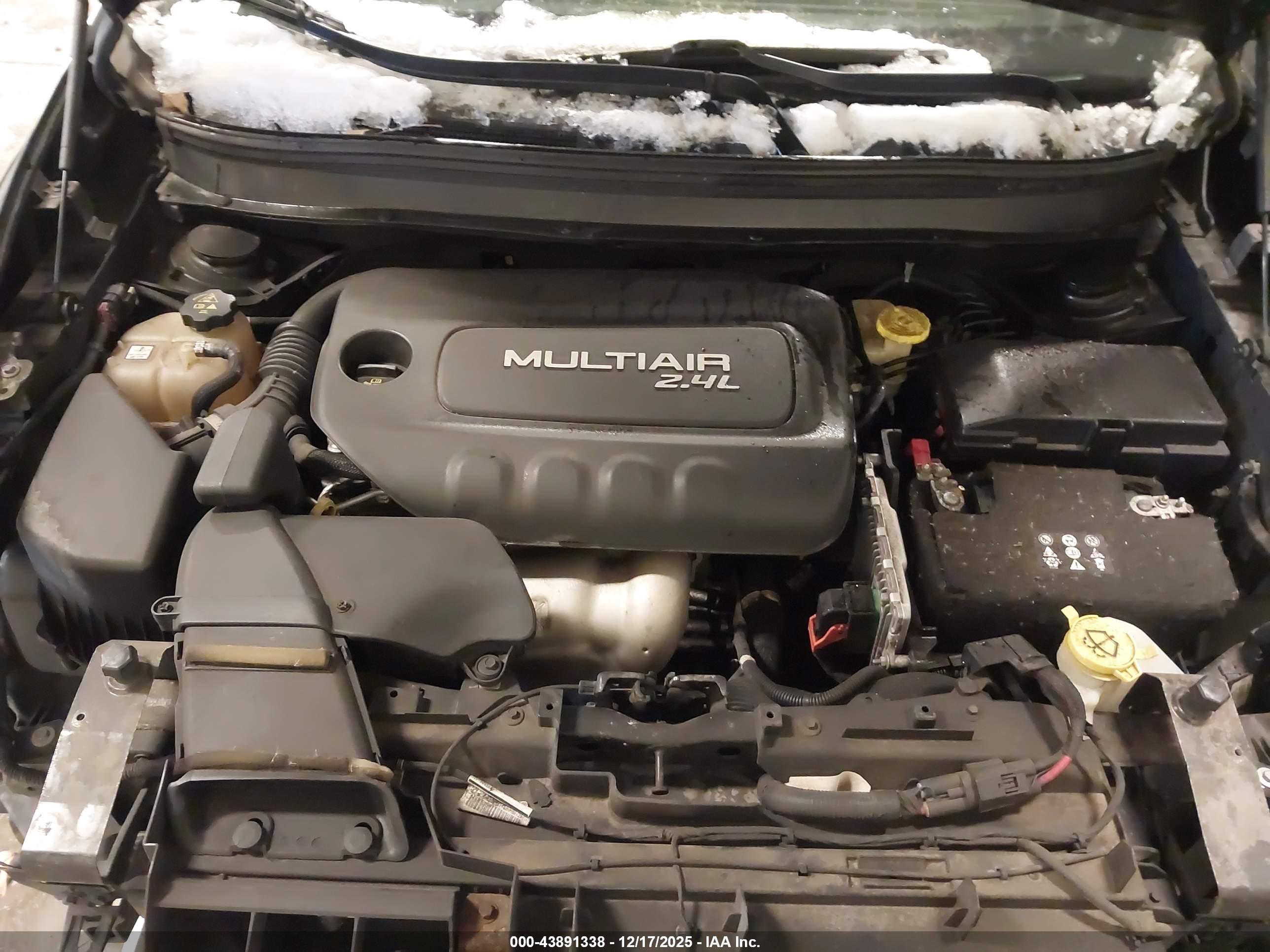 JEEP CHEROKEE image 10