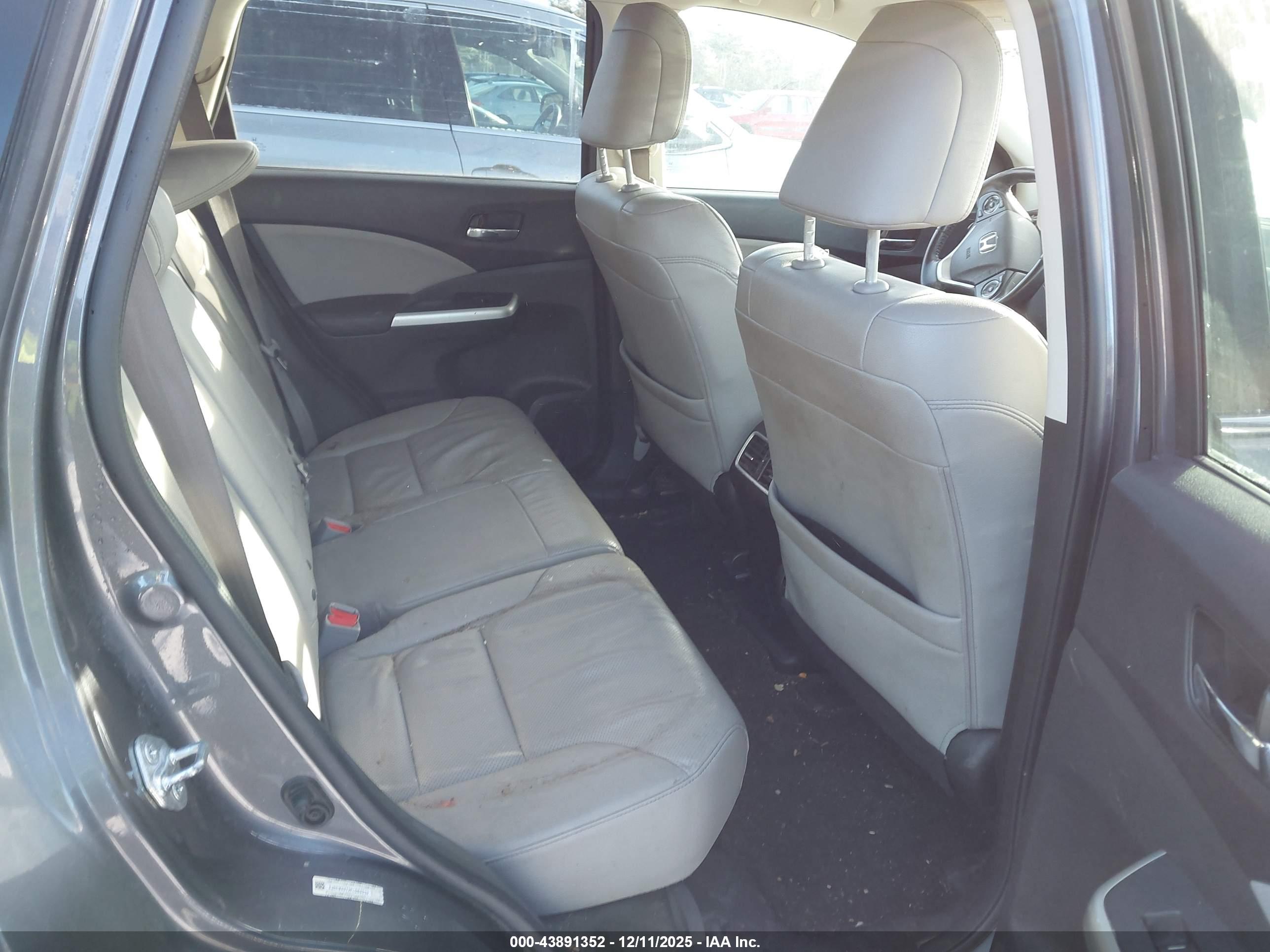 HONDA CR-V image 8