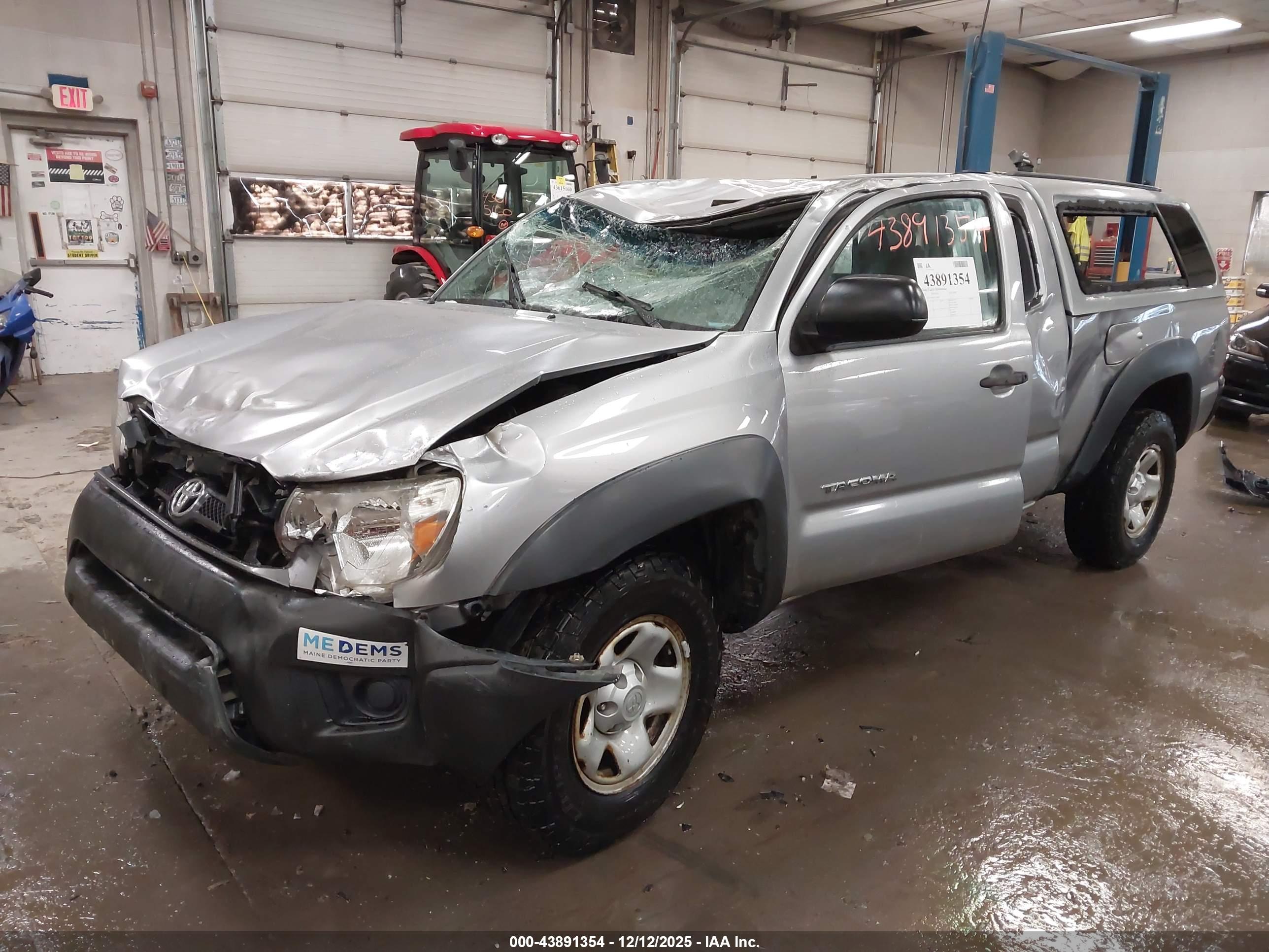 TOYOTA TACOMA image 2