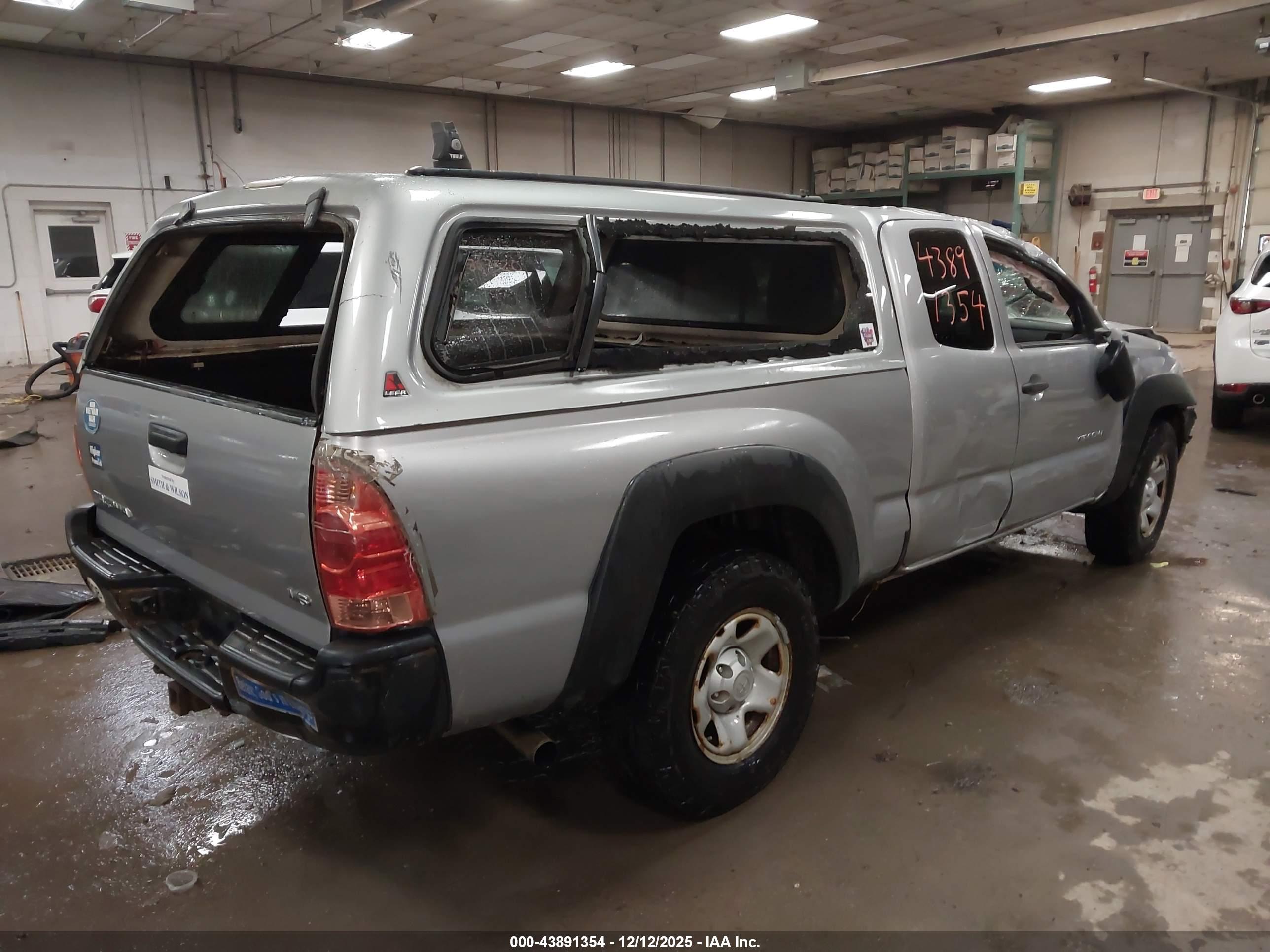 TOYOTA TACOMA image 4