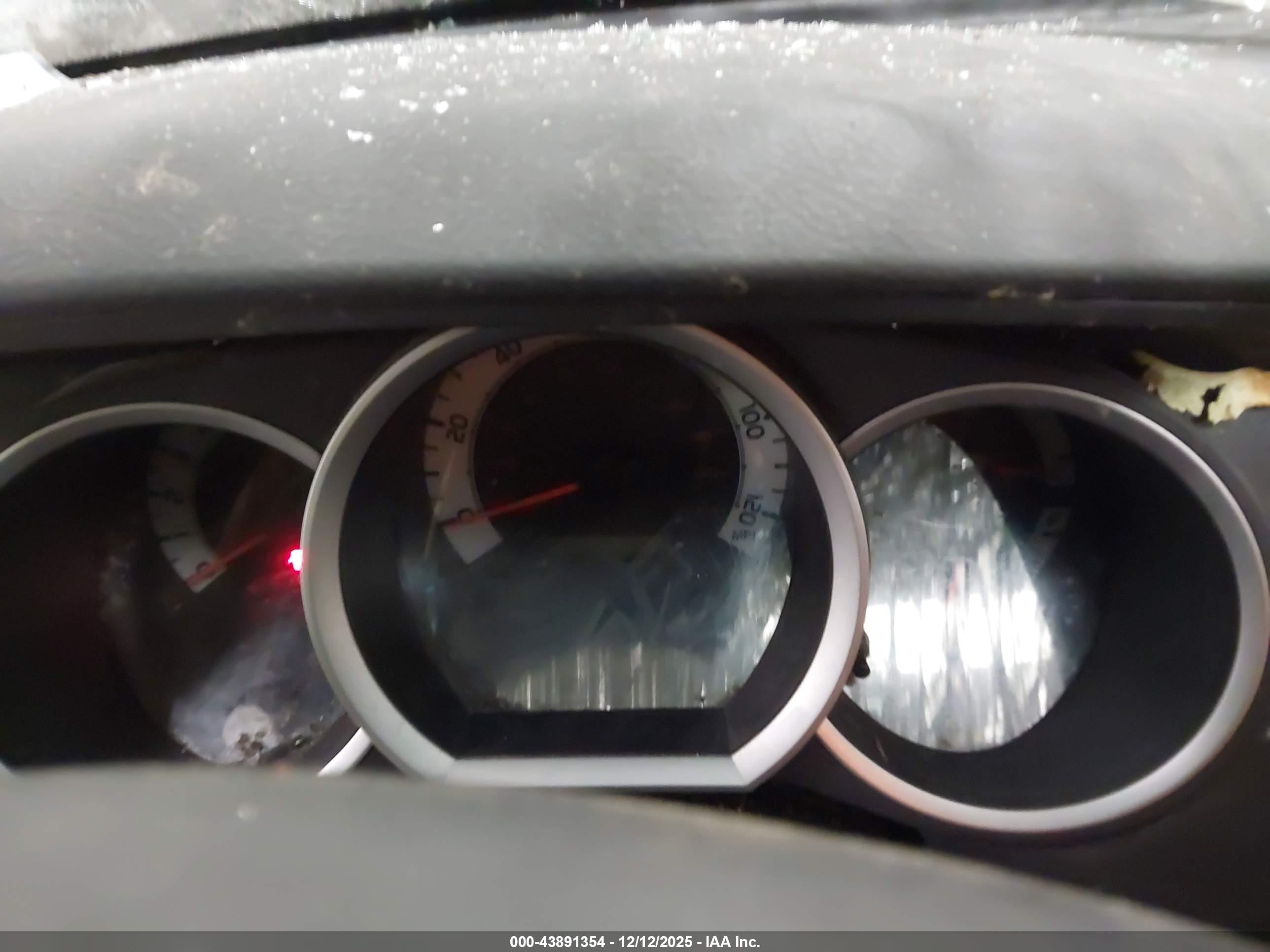 TOYOTA TACOMA image 7