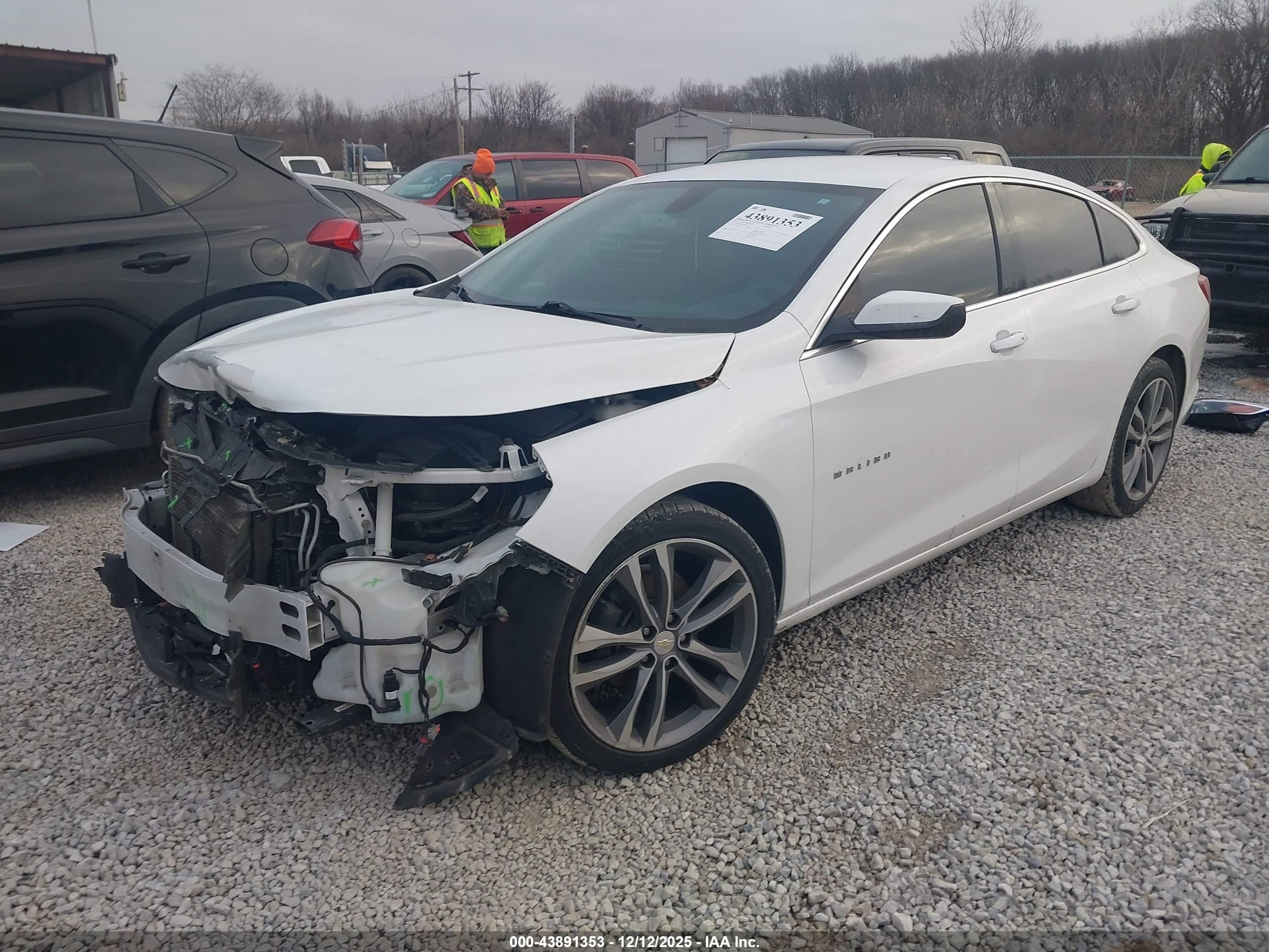CHEVROLET MALIBU image 2