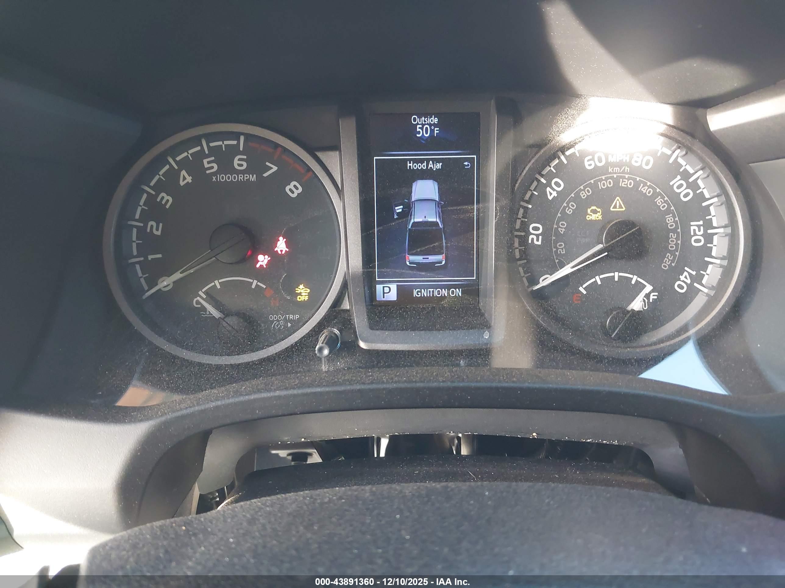 TOYOTA TACOMA image 7