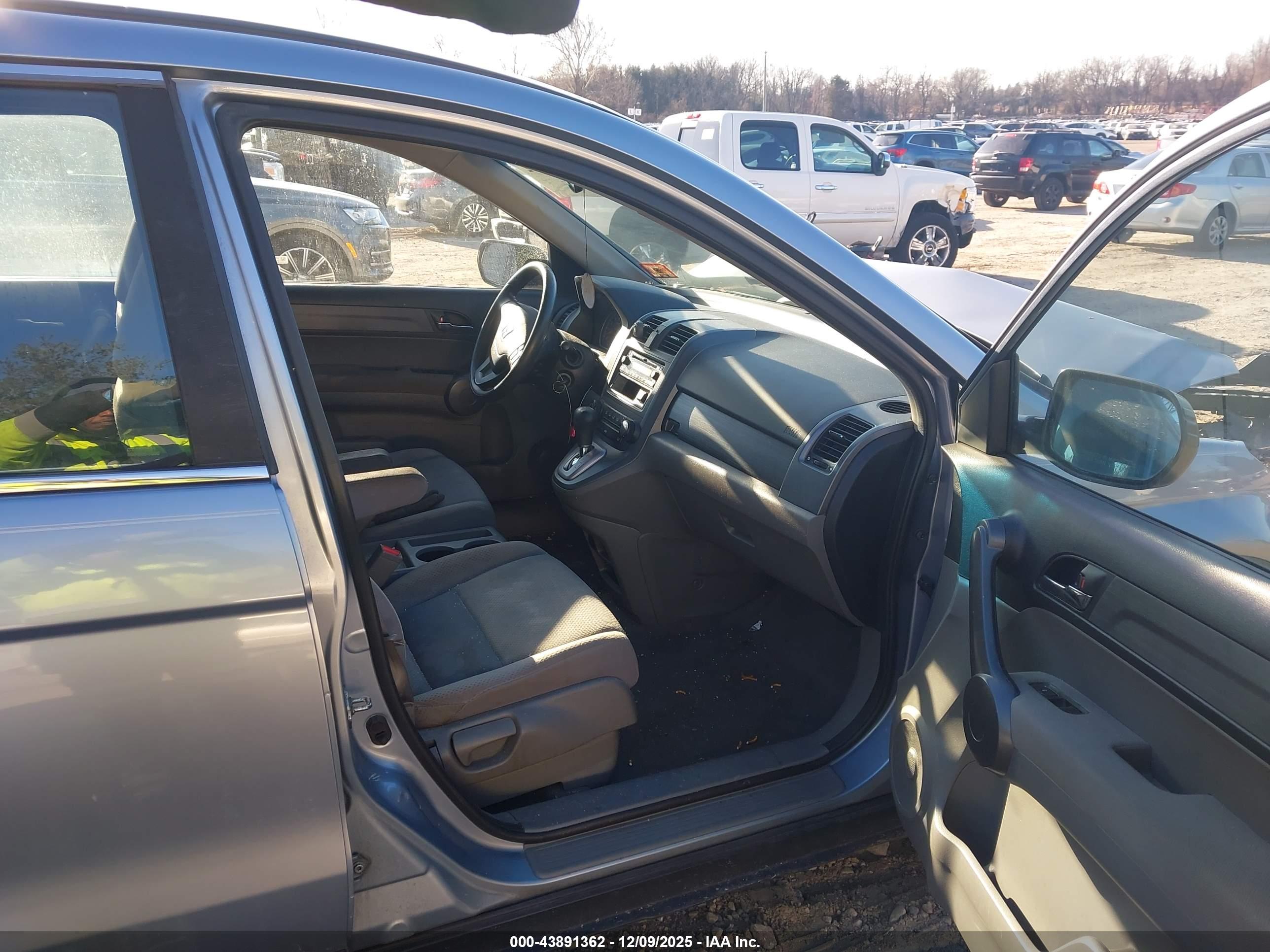 HONDA CR-V image 5