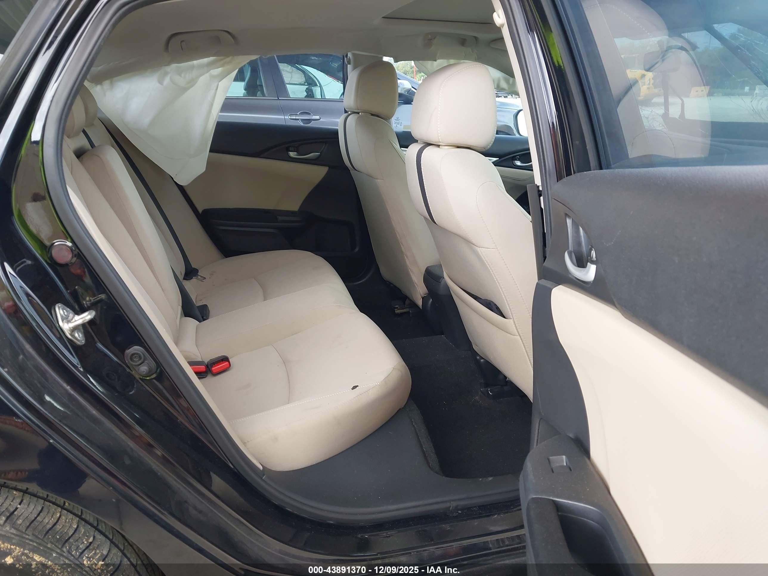 HONDA CIVIC image 8